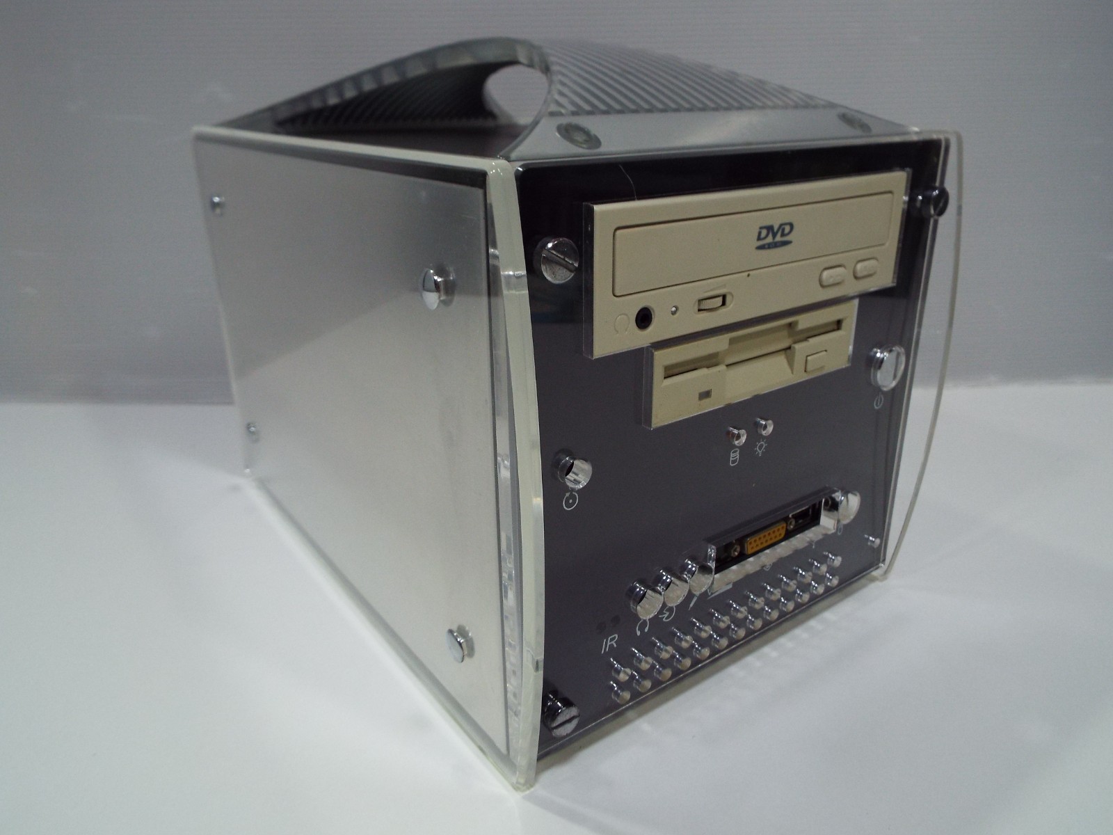 Retro Acrylic panel Cube Desktop Computer with Pentium 4 1.6AGHz 512MB