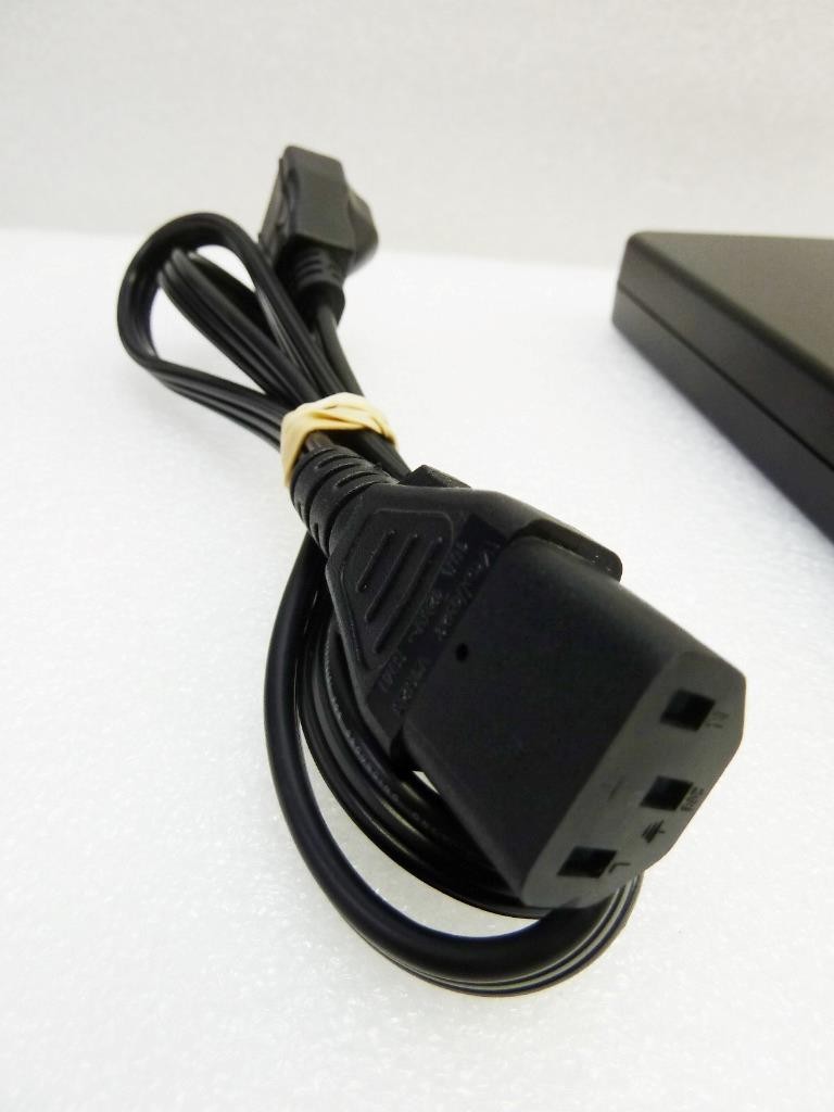 OEM DELL 240W | 19.5V — 12.3A AC Adapter/Power Supply | LA240PM160 | GA240PE1 |