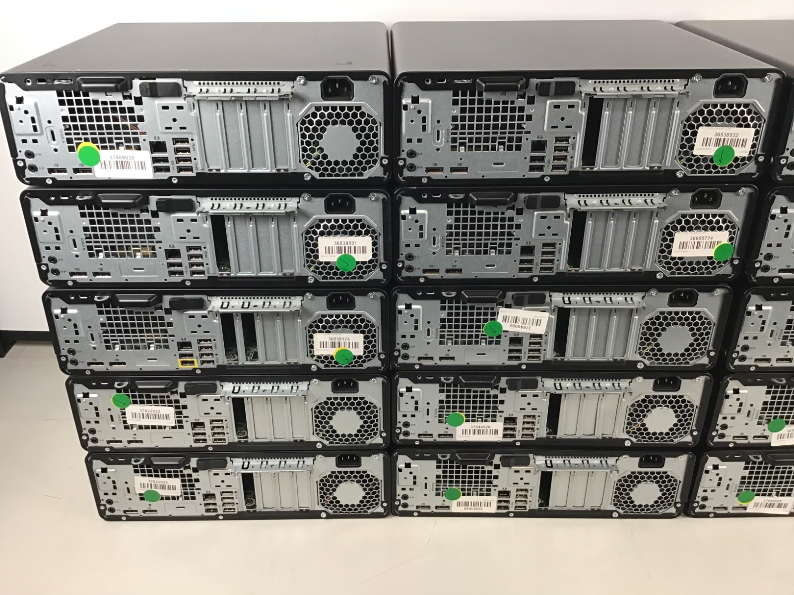 HP EliteDesk 800 G5 SFF i5-8500 3.00GHz CPU 256GB NVME 16GB RAM No OS w/ Power ~