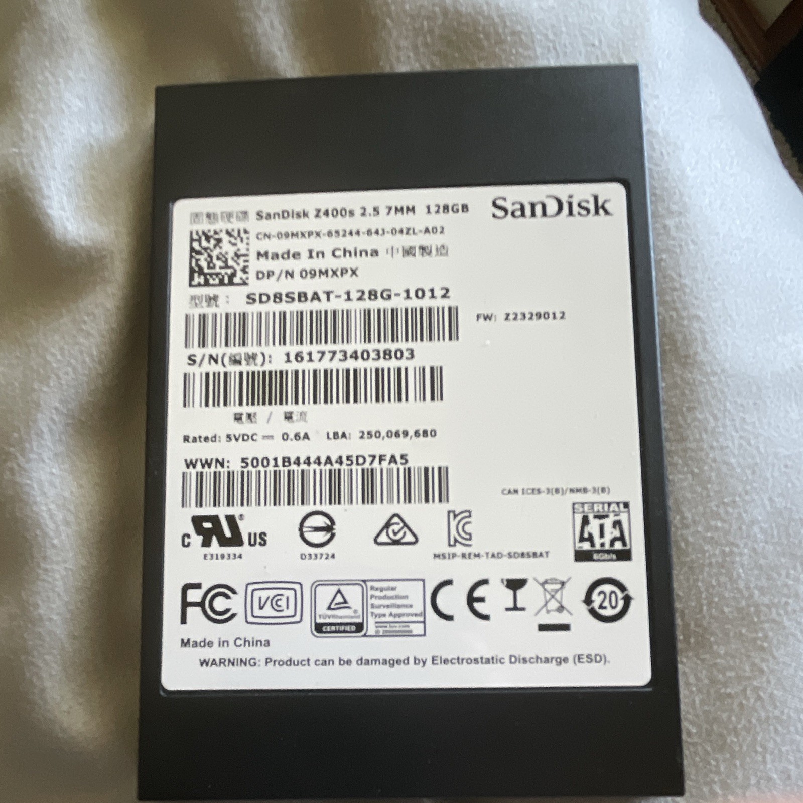 SanDisk Z400s 128GB 2.5in 7mm SATA III Internal SSD Shock Resistant Black
