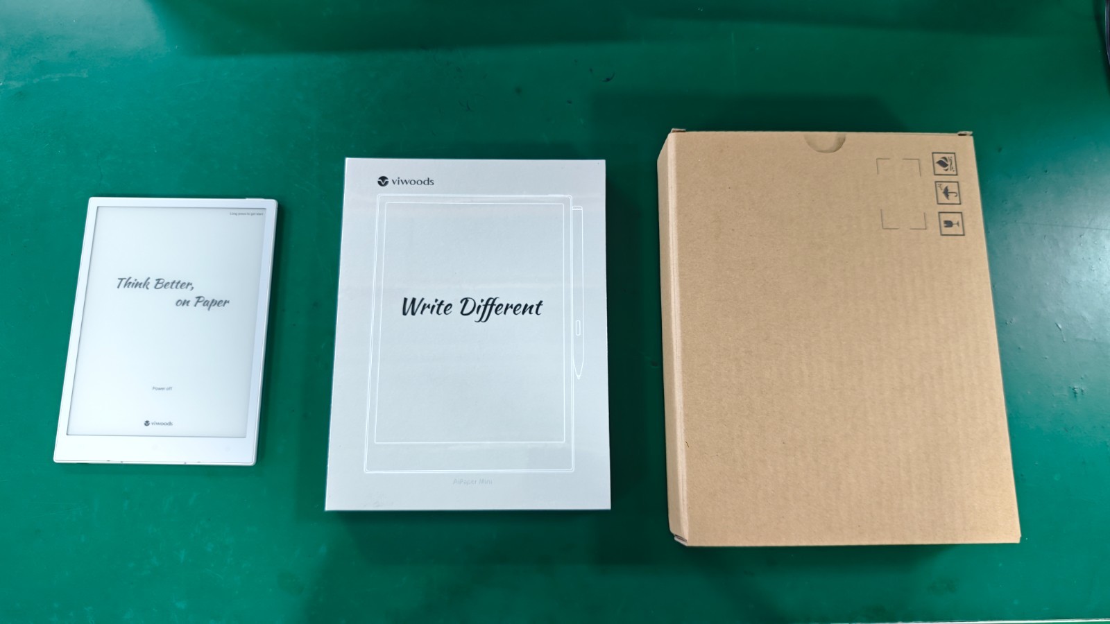 Viwoods AiPaper Mini Paper Tablet Bundle 8.2’’ AI E Ink 128GB Android 13 292PPI