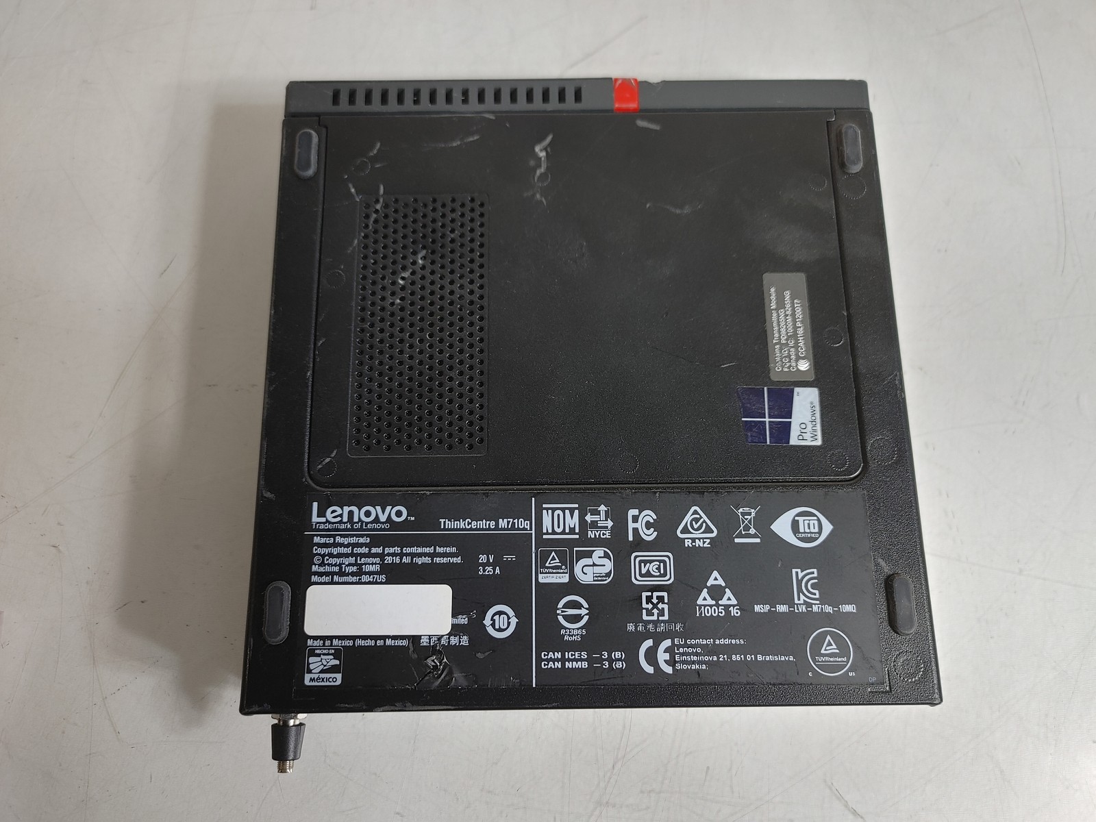 Lenovo ThinkCentre M710q Tiny Core i5-6500T 2.50 GHz 8 GB DDR4 No HDD