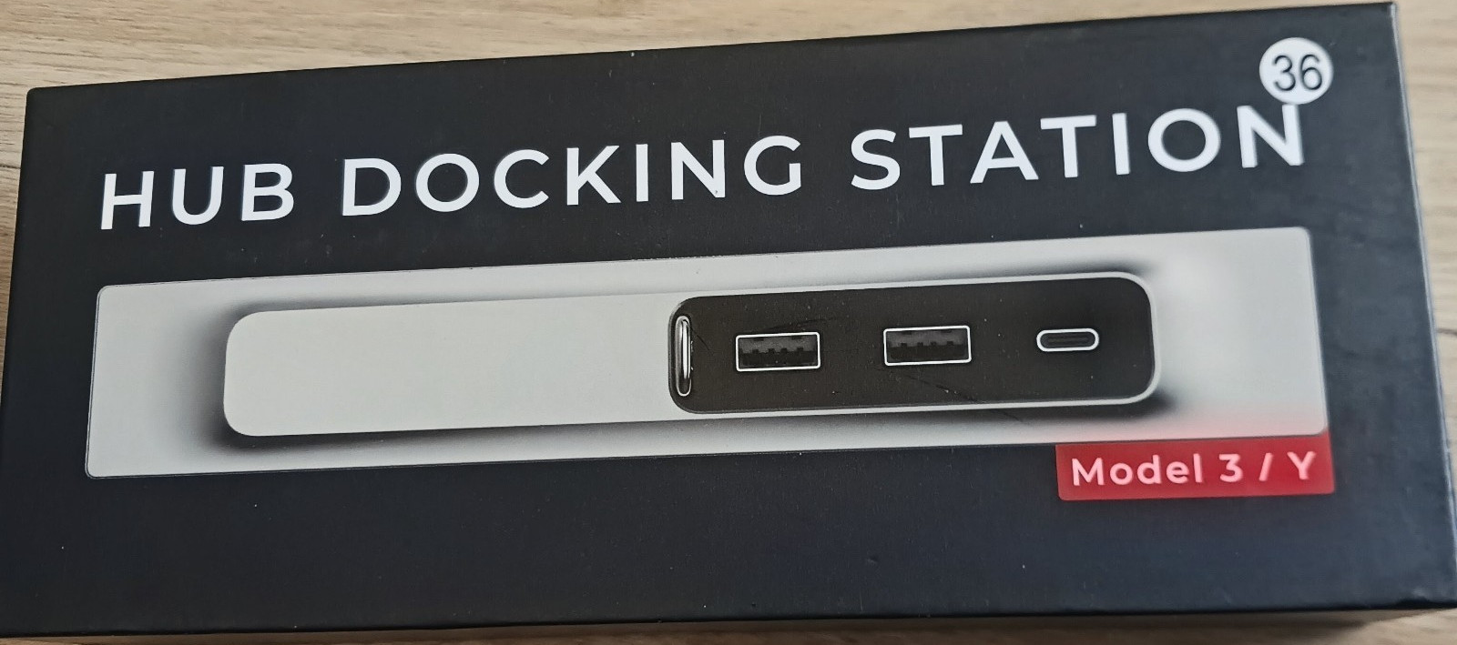 USB-C Hub/Splitter Box 1:2 to 2x USB 2.0 w/ Lighting Black for Tesla Model 3/Y