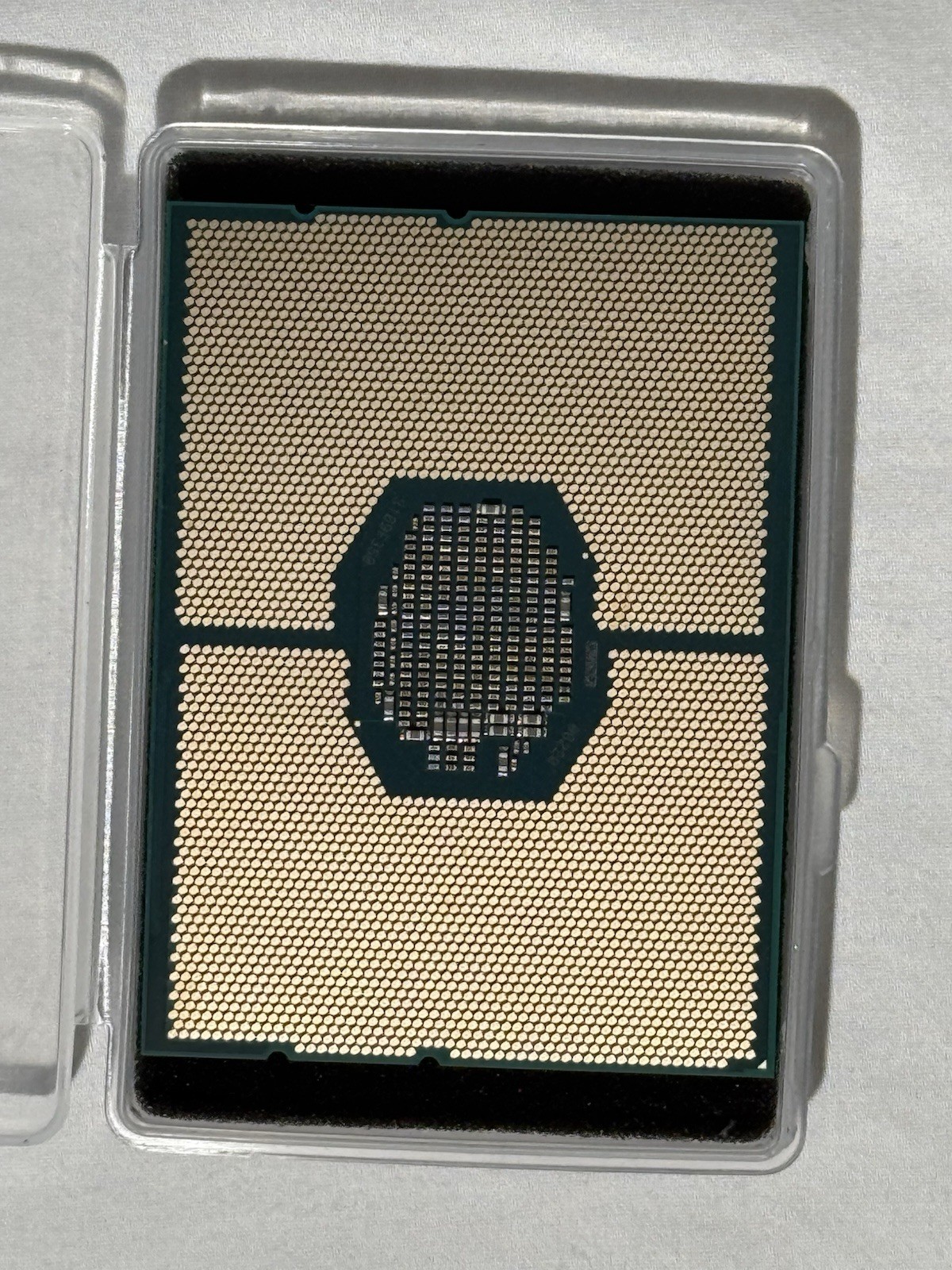 Intel Xeon Gold 6248R @ 3.00GHz 24-Core CPU Processor PN: SRGZG