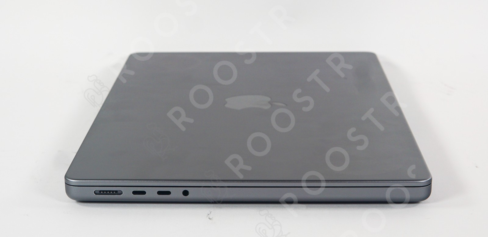 Apple MacBook Pro 14″ M1 Pro 16-Core GPU A2442 16GB RAM 1TB SSD 2021 Very Good