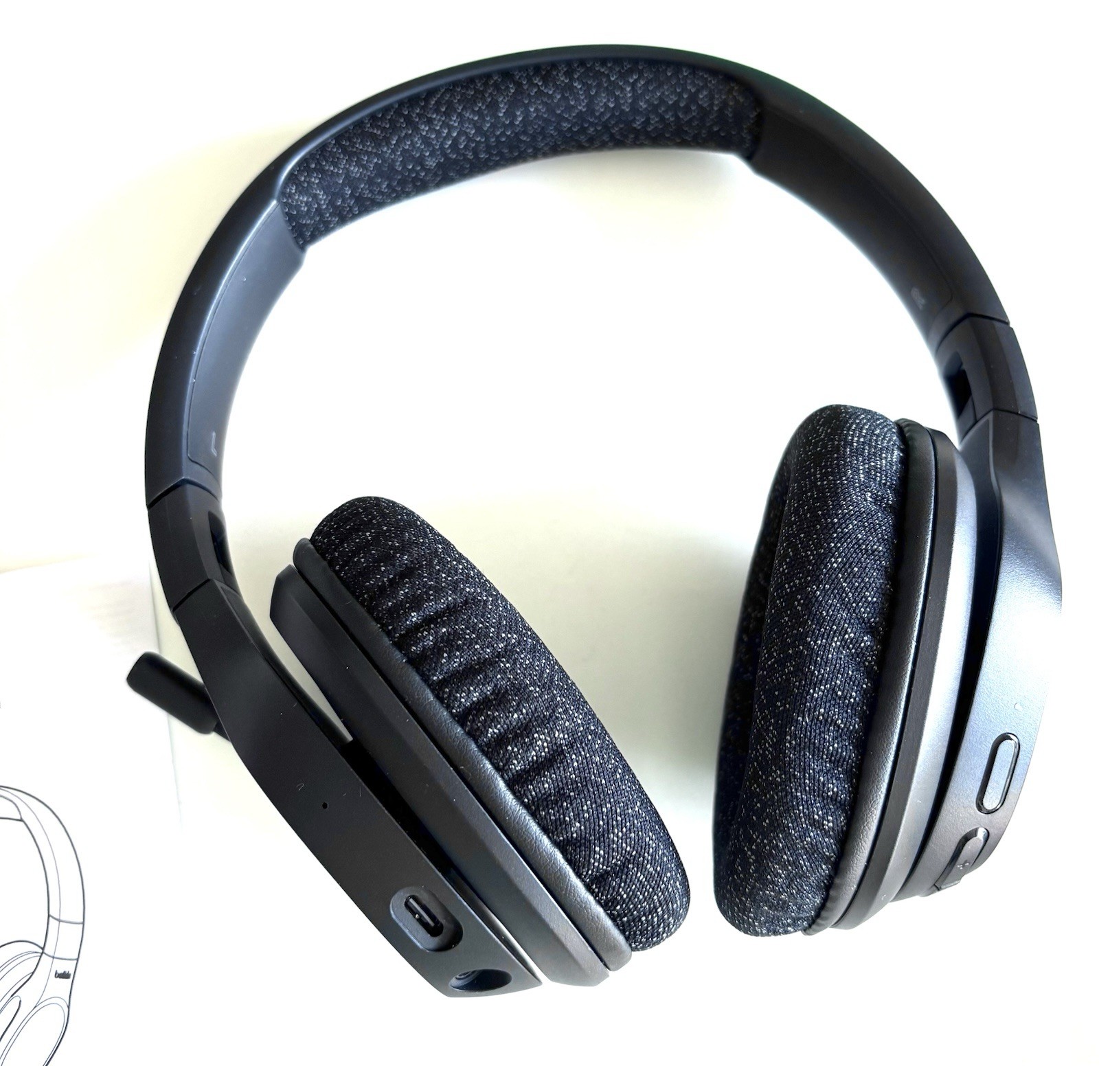 Belkin SoundForm Adapt Wireless USB-C Over-Ear Foldable Headset – Black