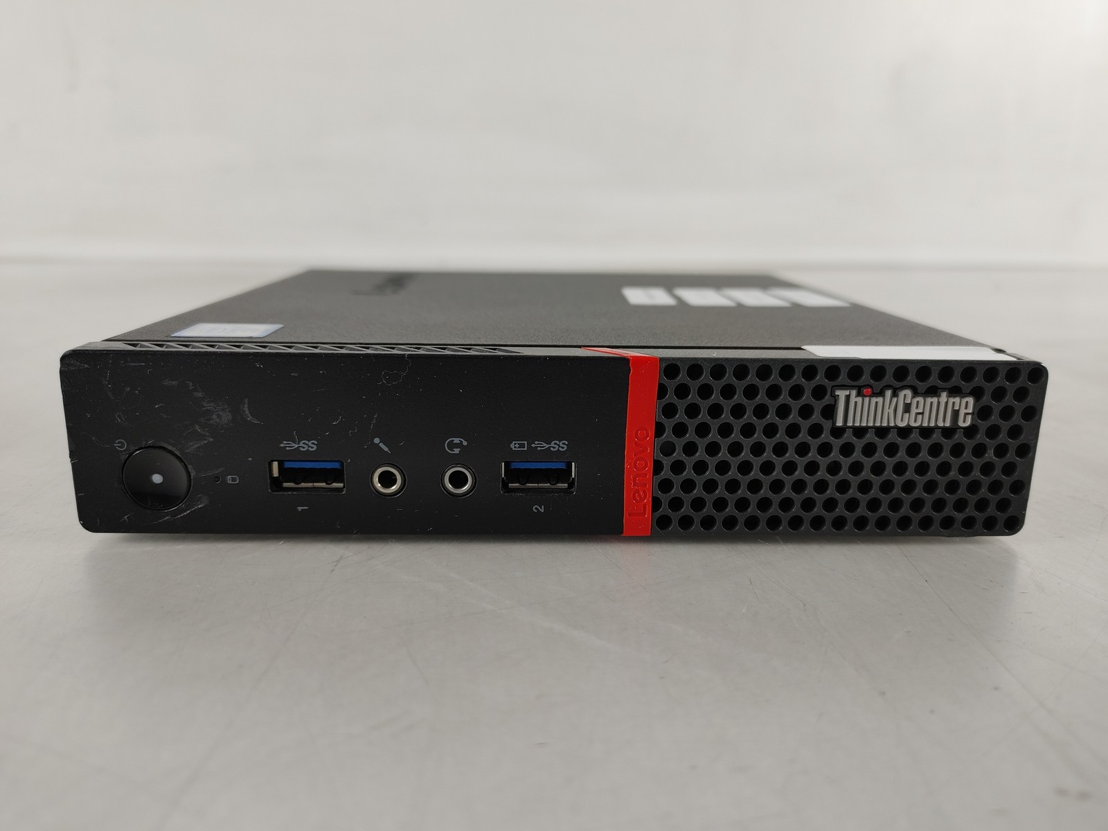 Lenovo ThinkCentre M900 Tiny Core i5-6500T 2.50 GHz 8 GB DDR4 Desktop Mini No