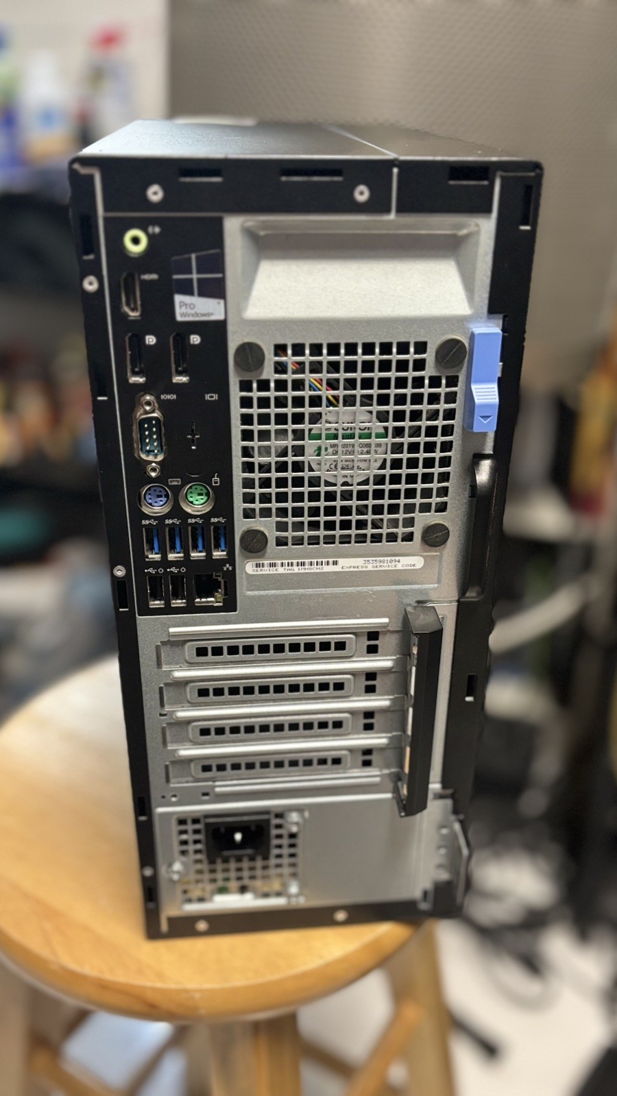 Dell Optiplex 7040 Desktop Computer 16GB RAM 256 GB NVMe With Linux