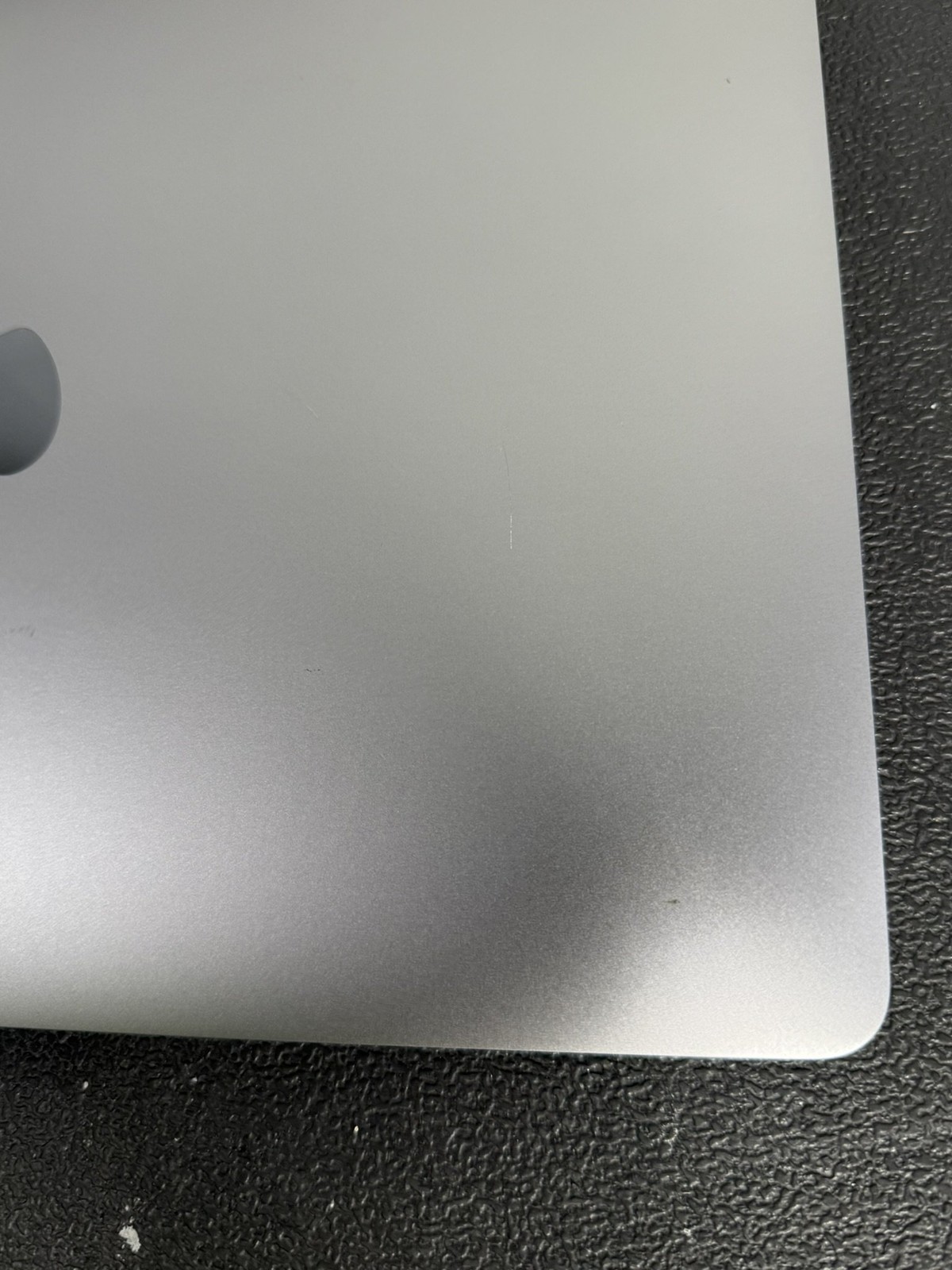 Apple MacBook Pro A2338 13.3″ 8-Core M1 2020 8GB DDR4 256GB Touchbar