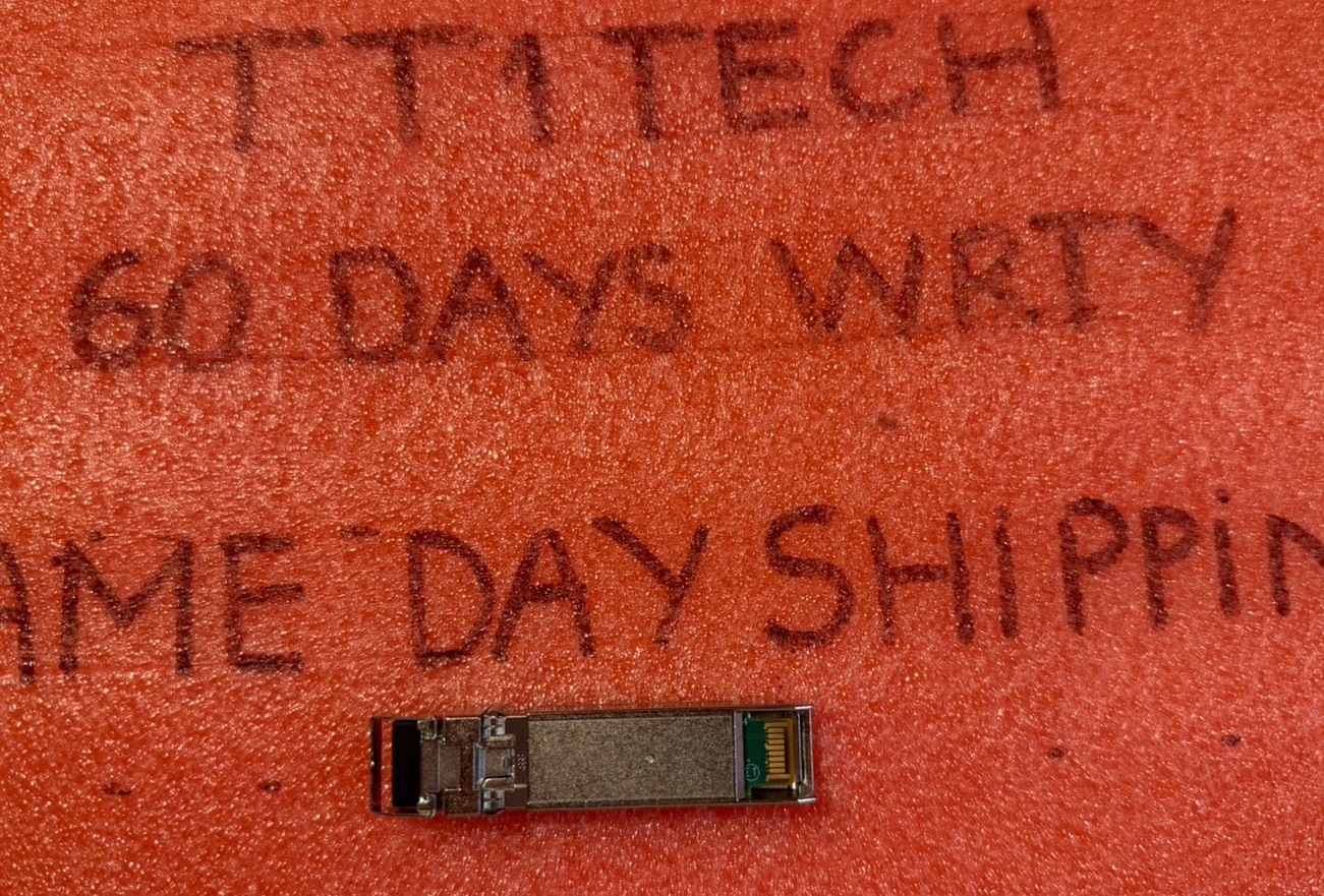 Finisar FTLF8532P4BCV-N1 32GB SFP+ 850nm SW FC 332-00400+A0 Transceivers