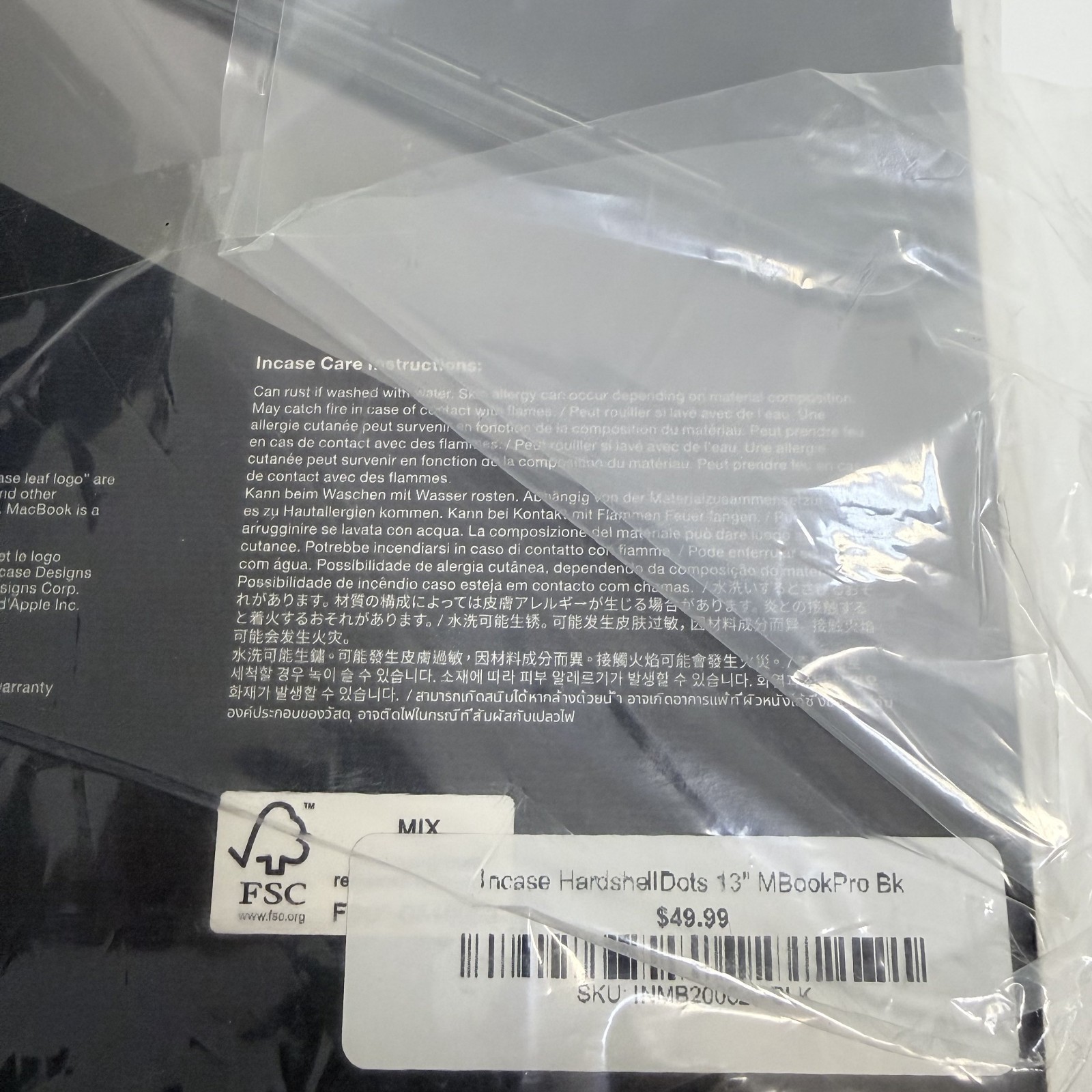 New Incase Hardshell Case for 2020 MacBook Pro 13″ Black INMB200629-BLK
