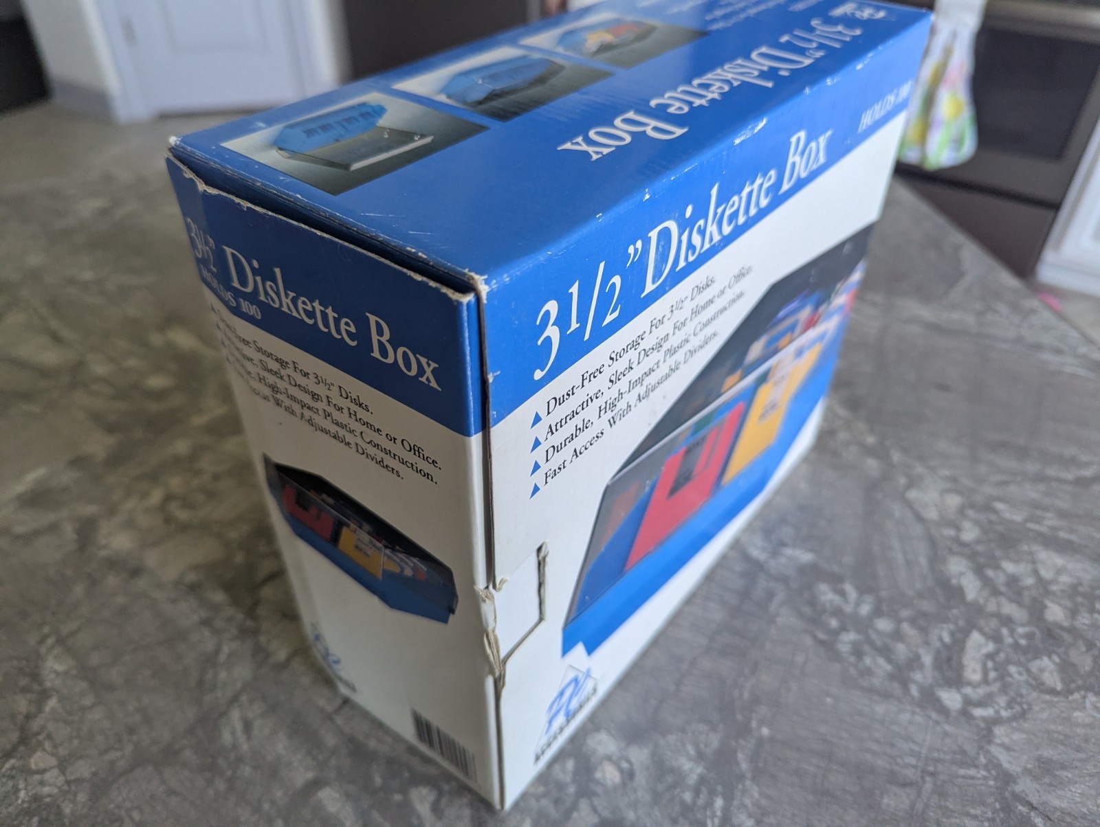 PC Accessories 3.5″ Diskette Floppy Disks Storage Box Blue 100 Capacity w/Box