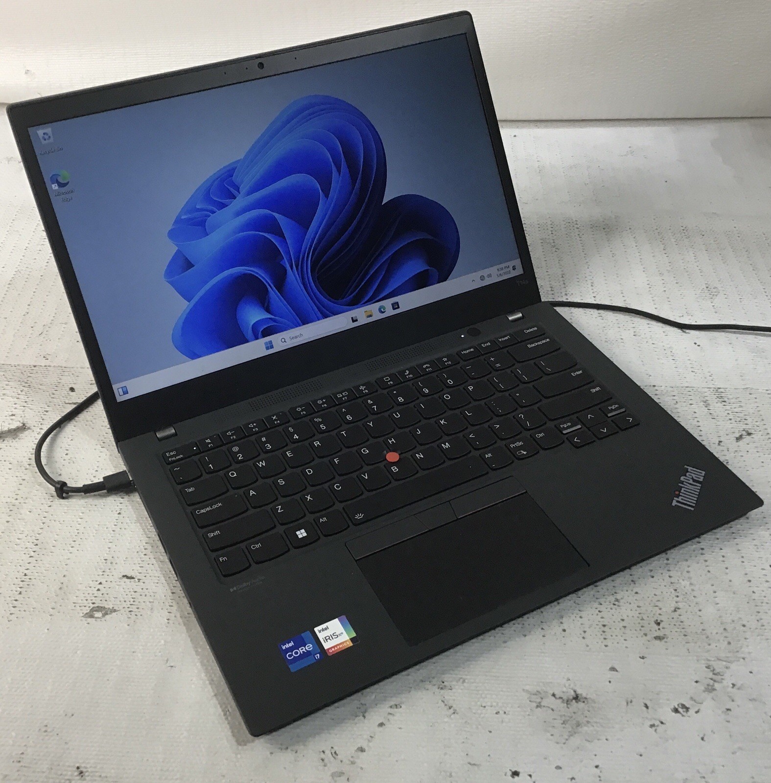 Lenovo ThinkPad T14s Gen 2i i7-1165G7 16GB RAM 512GB SSD READ DESCRIPTION