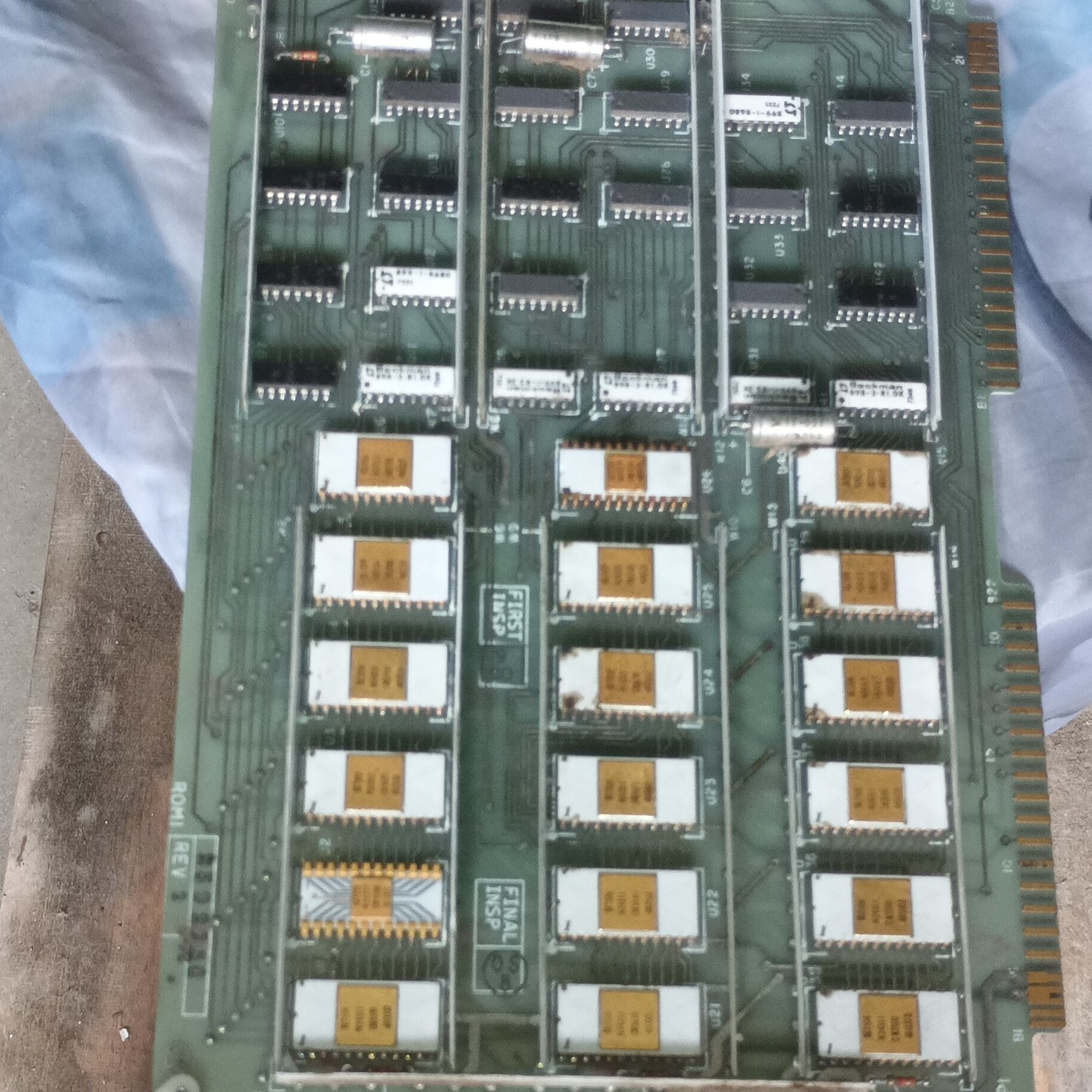 ventage optical scanning corp / gold PCB. 18 gold chips