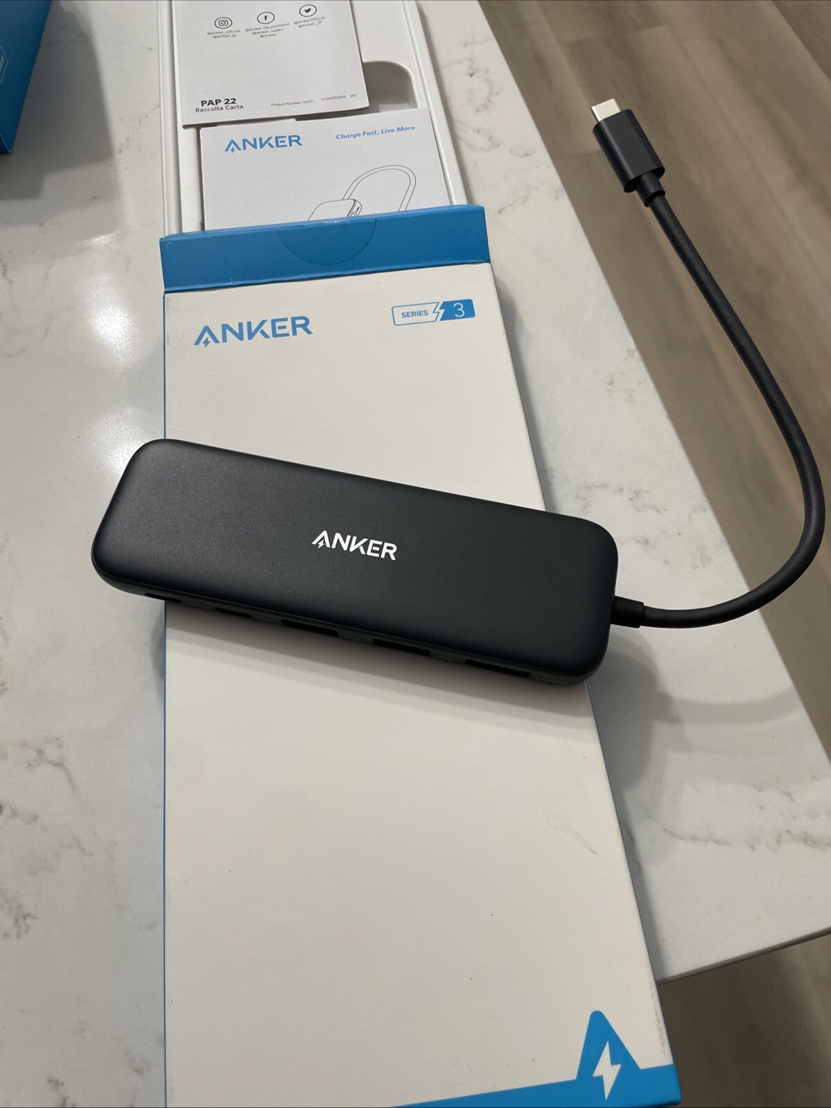 Anker 332 (A8355011) USB-C 5-In-1 4K HDMI 85W Hub Adapter – Black