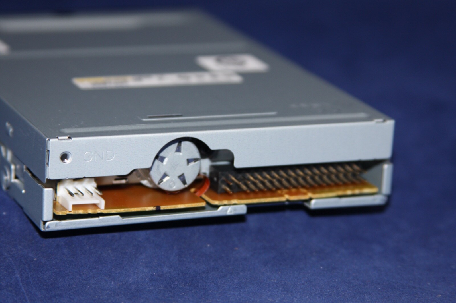 * * NEW * * Teac FD235HF 3.5″ inch Internal Desktop 1.44MB Floppy Disk Drive