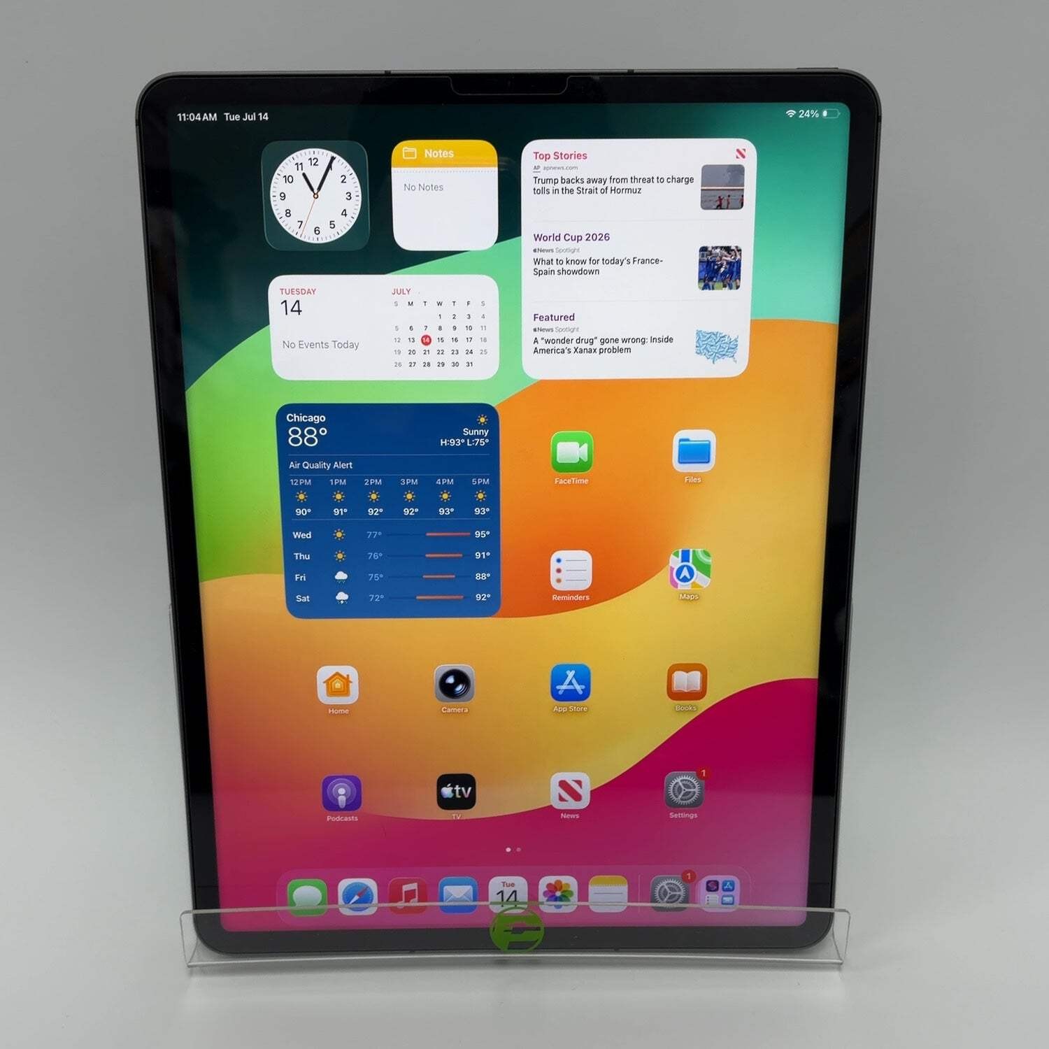 WiFi Only Apple iPad Pro 12.9″ 5th Gen 256GB Space Gray MHNW3LL/A