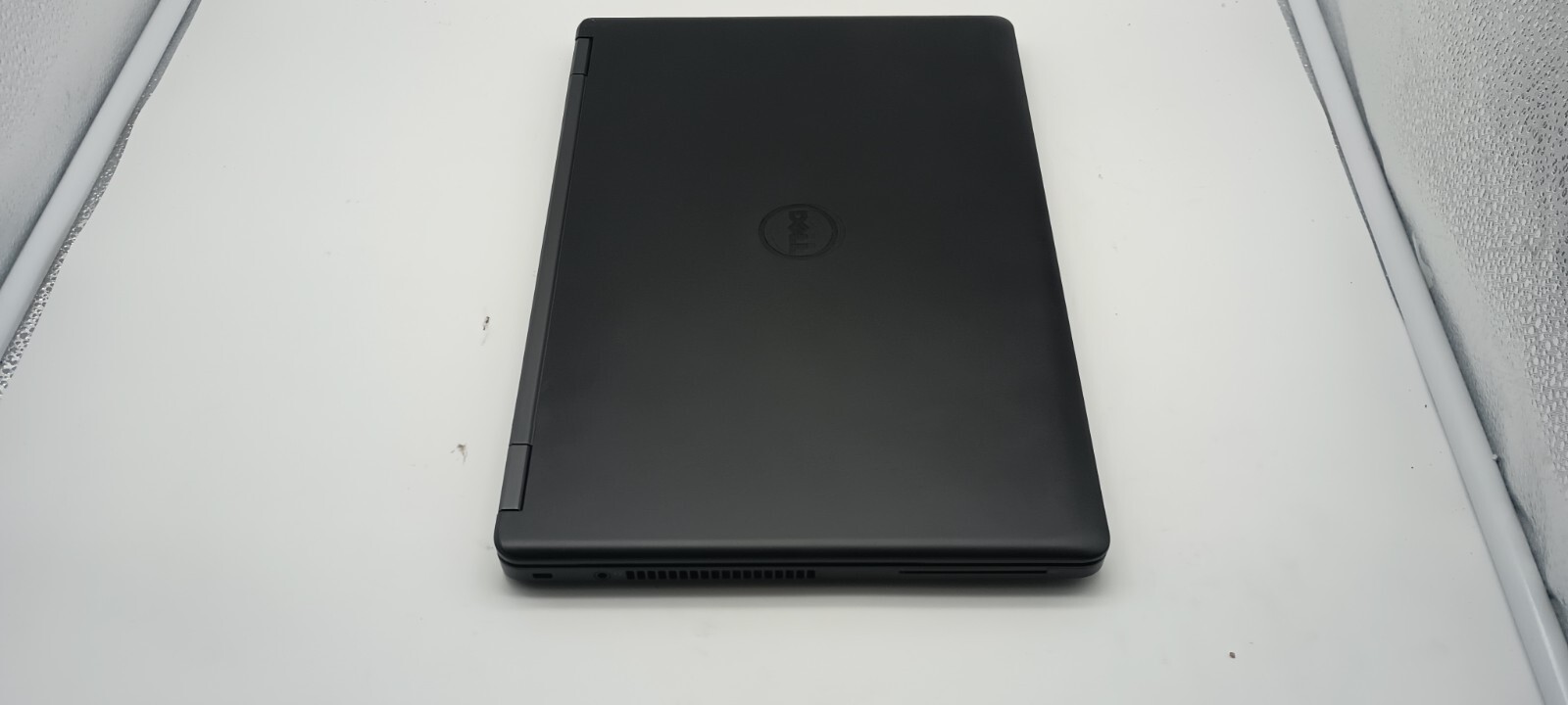 0325-03 LatitudeE5450(No Battery!Yes charger!).i5 5th gen.8GB.14″.120GB SSD”.W11