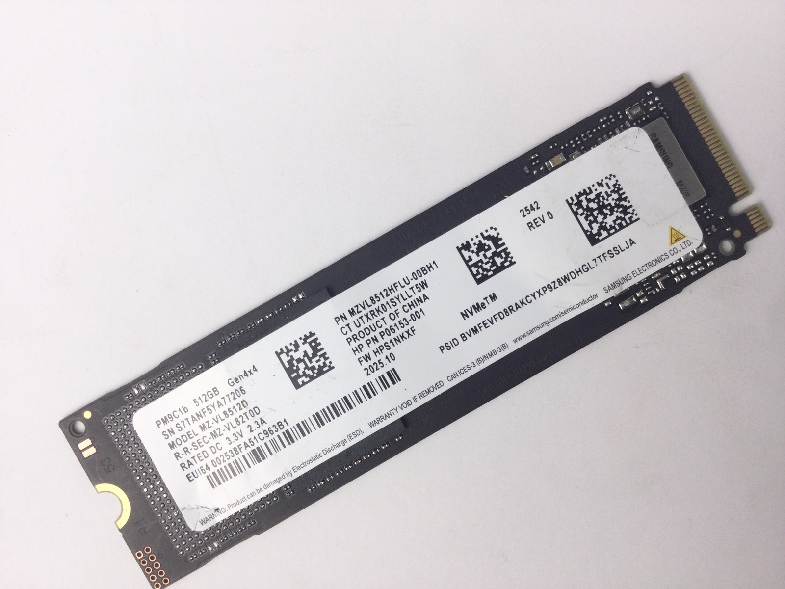 Samsung SSD PM9C1b MZ-VL8512D 512GB Gen4x4 NVMe M.2 2280 Solid State Drive