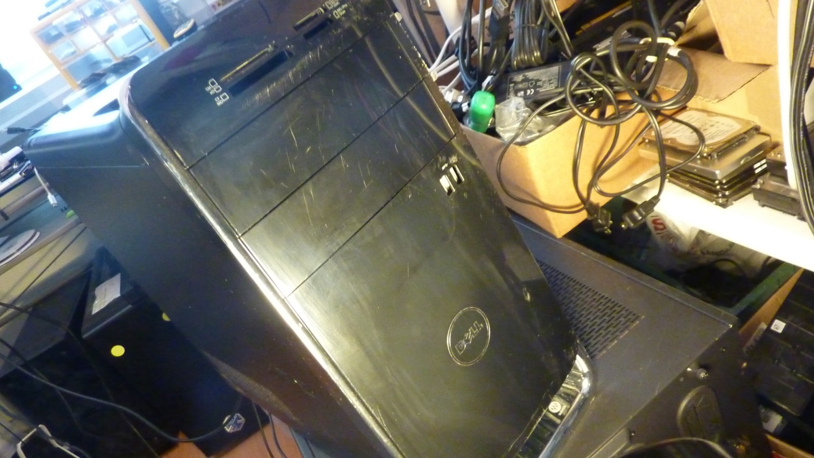 Dell XPS 8900, Intel Core i7 6th Gen., 3.4GHz CPU, 16GB 500GB, PC Desktop WIN 10
