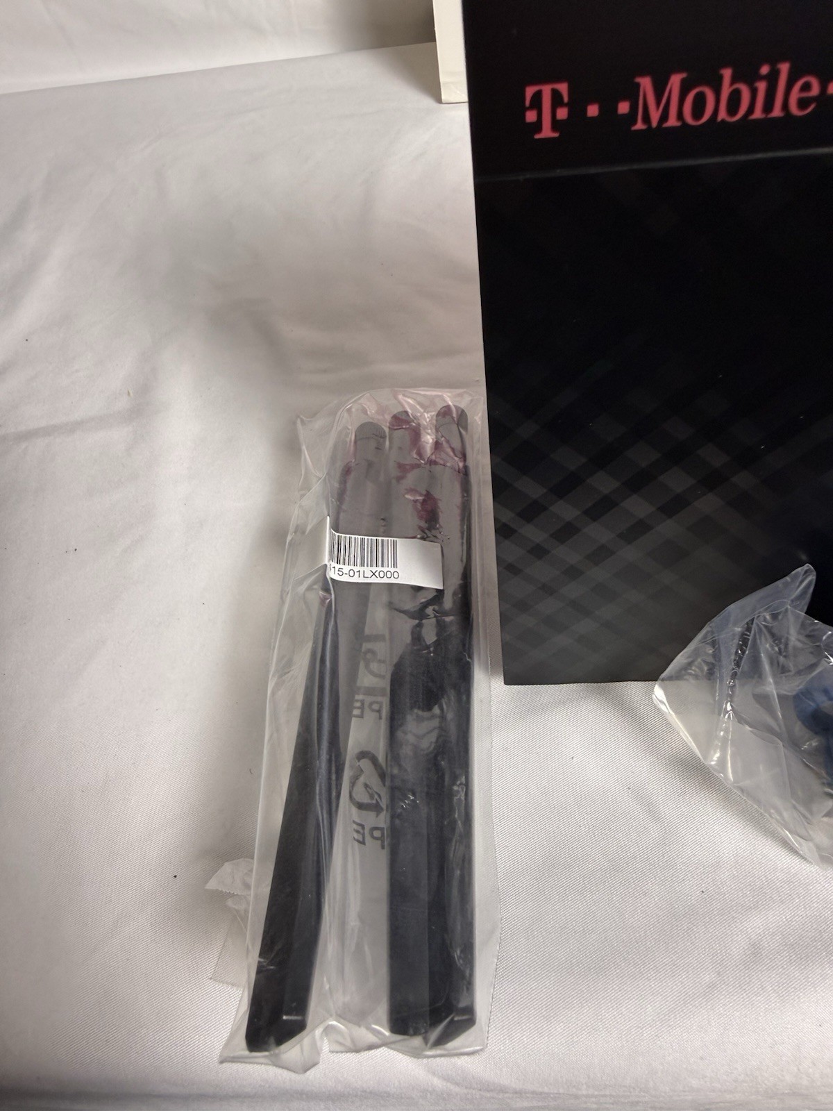 ASUS TM-AC1900 Dual-Band Wireless Router AC1900 T-Mobile CellSpot