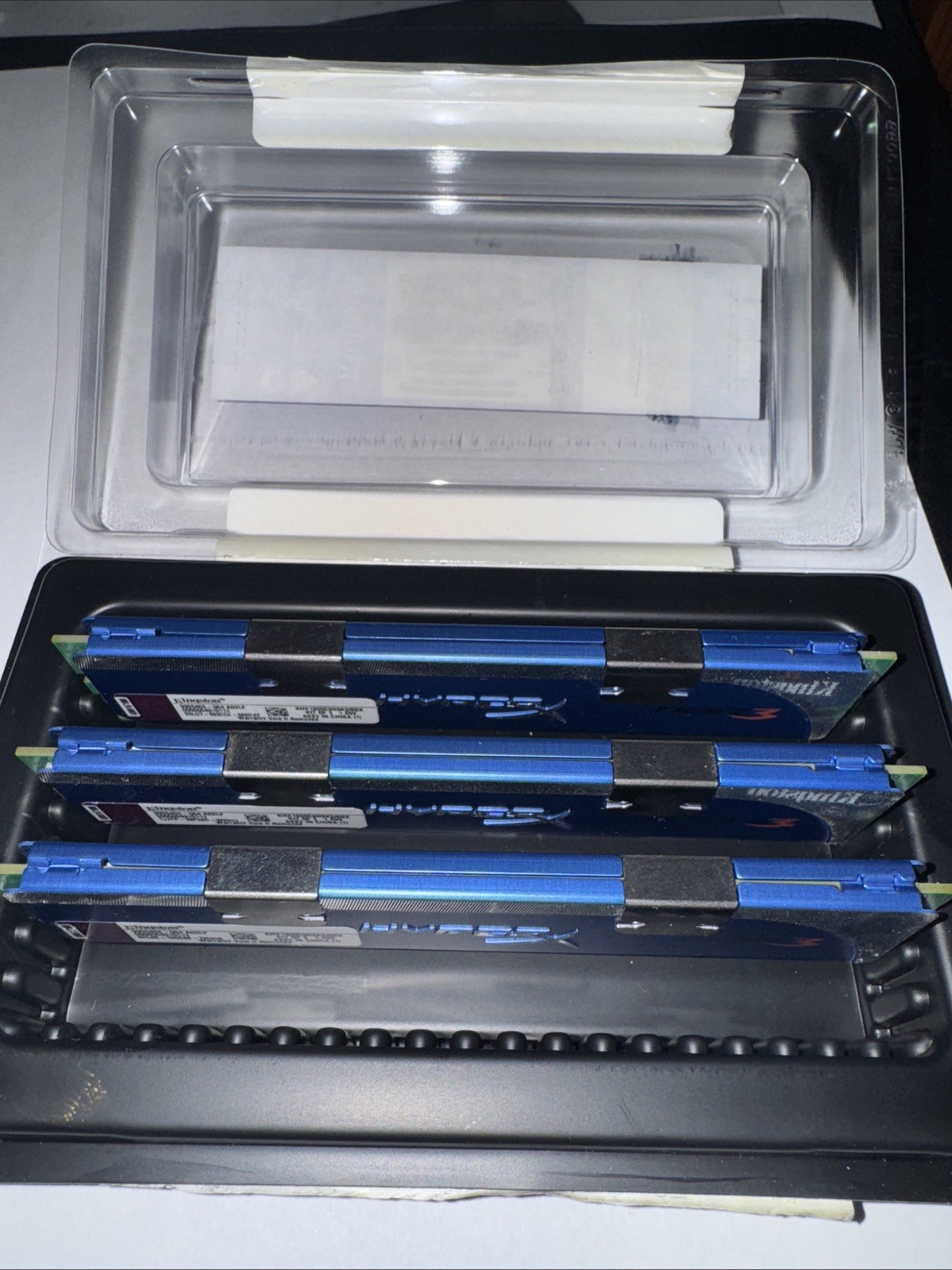 Kingston HyperX KHX 1600C9D3K3/6GX 6GB (3x2GB) DDR3 -1600MHz PC MEMORY MODULES