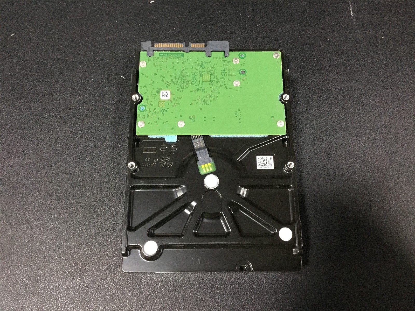 Seagate Exos 7E8 3.5″ SATA HDD 4TB ST4000NM0035 Hard Disk Drive 100% HEALTH