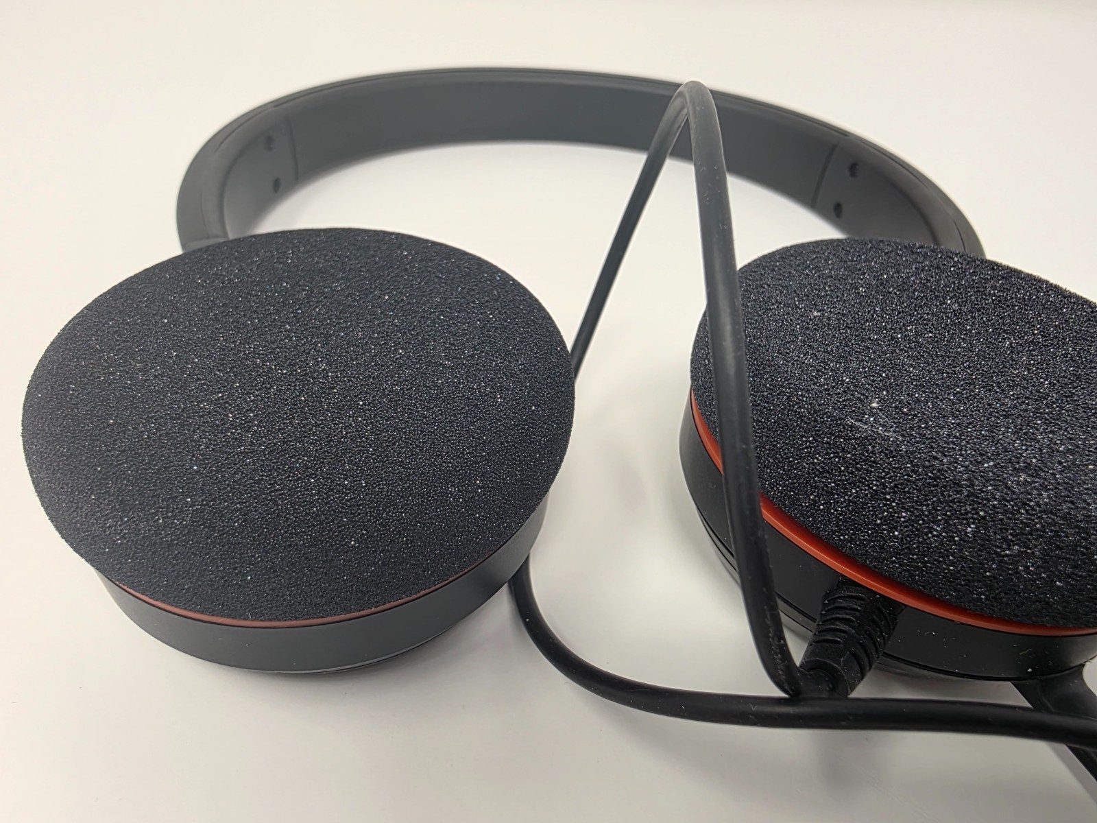 Jabra Evolve 20 Wired On-Ear Headset Black USB-A Skype for Business HSC016