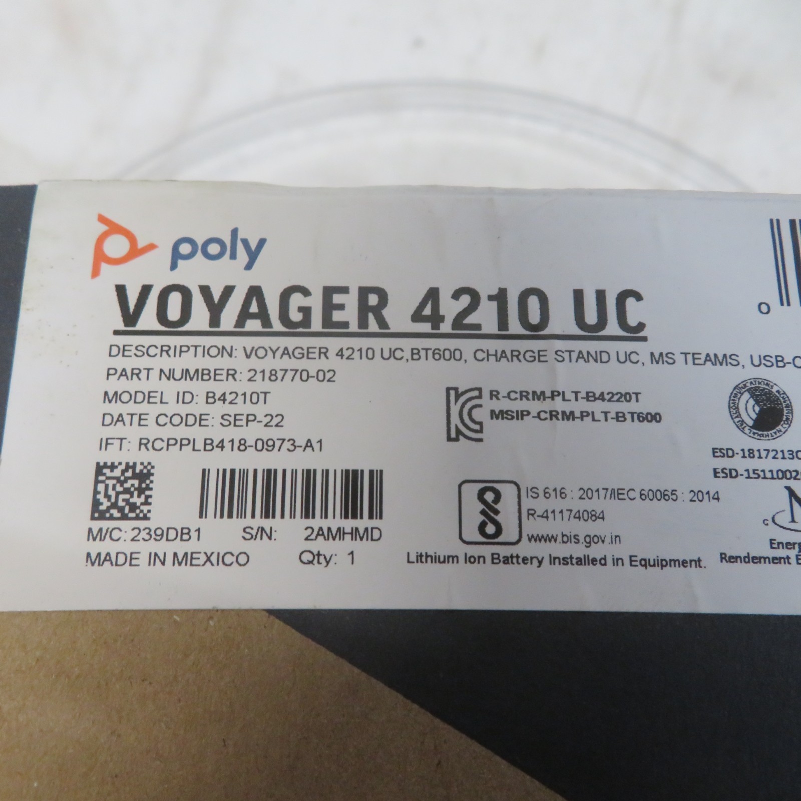 Plantronics Voyager 4210 UCBT600 Bluetooth Wireless USB-C Cable Charge Stand