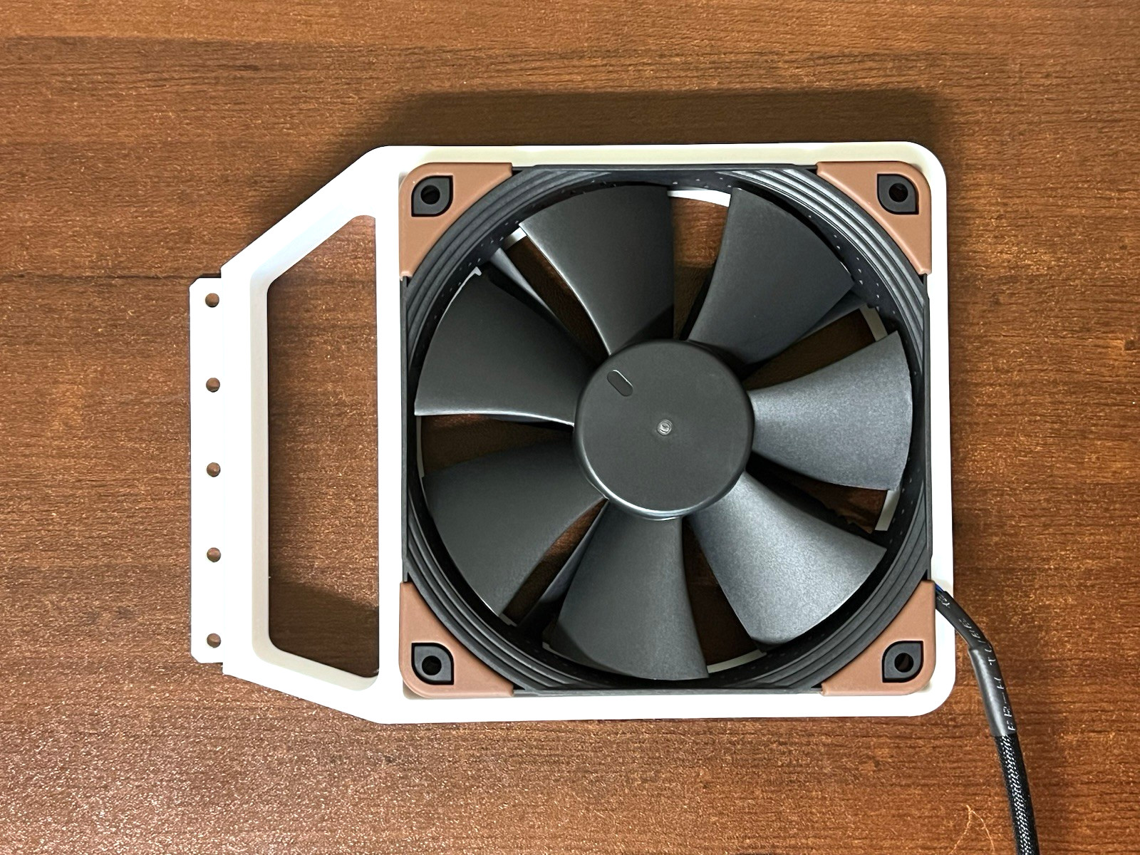 120mm Fan to PCI GPU Fan Bracket Mount Adapter Black or White
