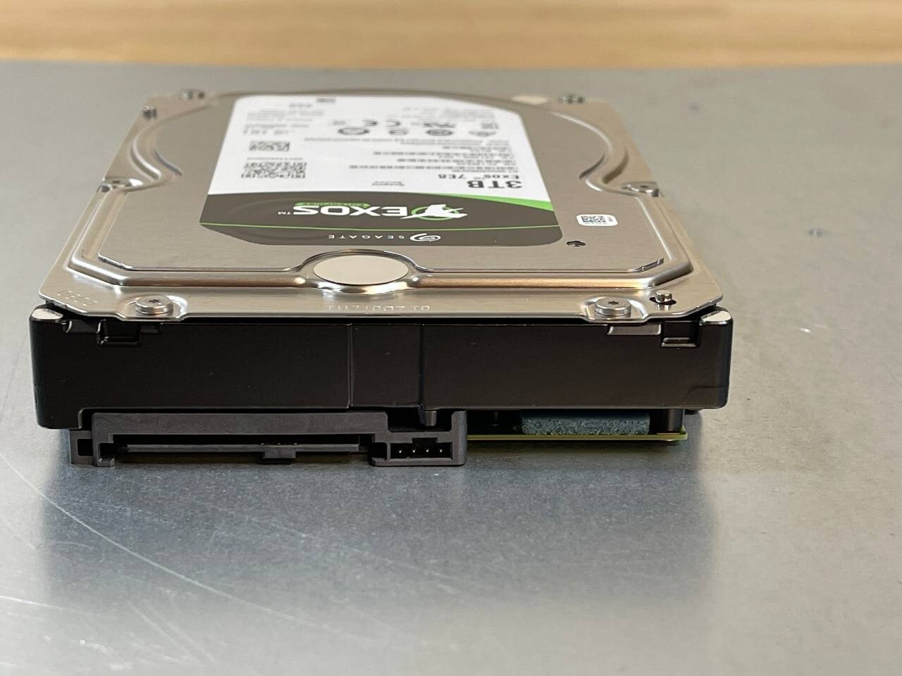 Seagate Hard Drive Exos 7E8 3TB 7200RPM 128MB SAS 12Gb/s 3.5 ST3000NM0035 HDD