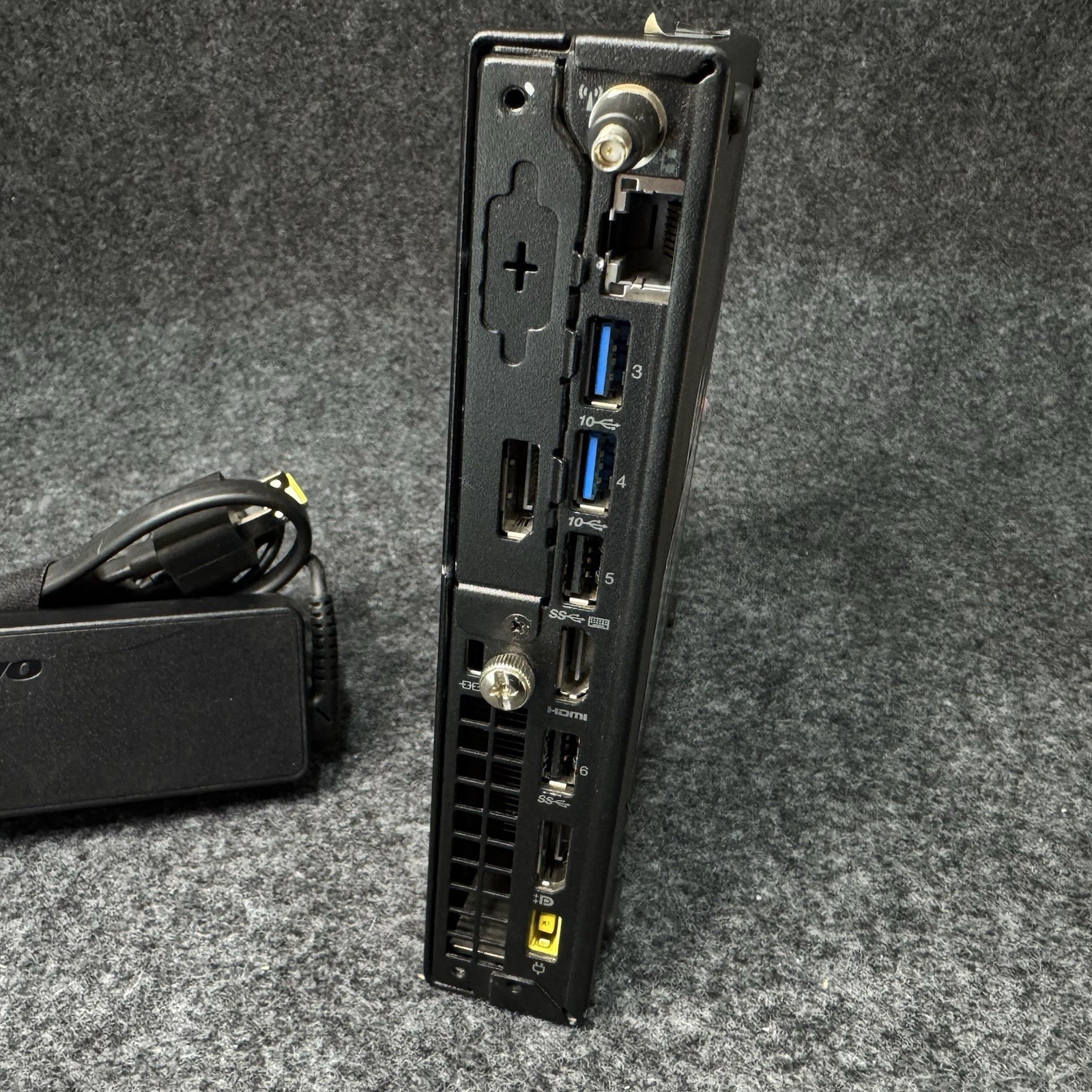 Lenovo ThinkCentre M720q Tiny Desktop PC Intel 180GB SSD WiFi AC Adapter DDR4