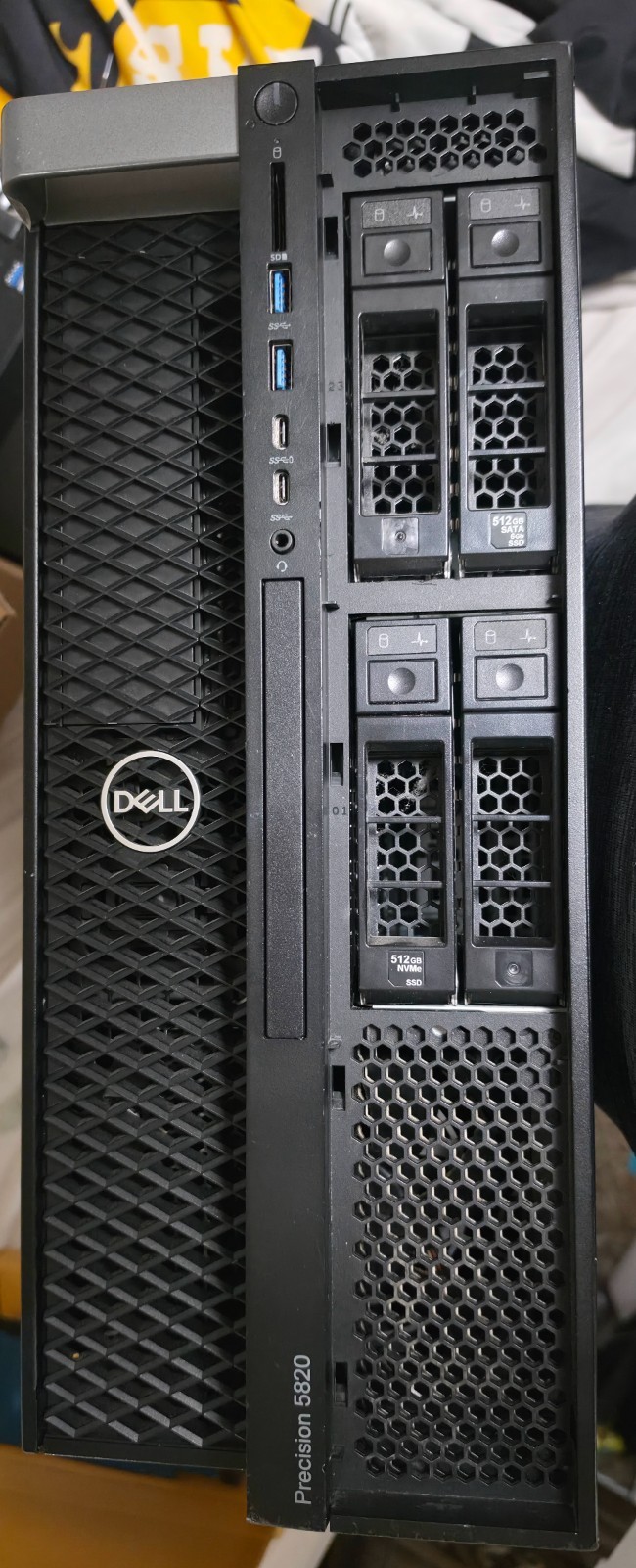 Dell Precision T5820, Intel Xeon W-2125, 4 GH 4 core, no Ram,os/hdd,GPU Barebone