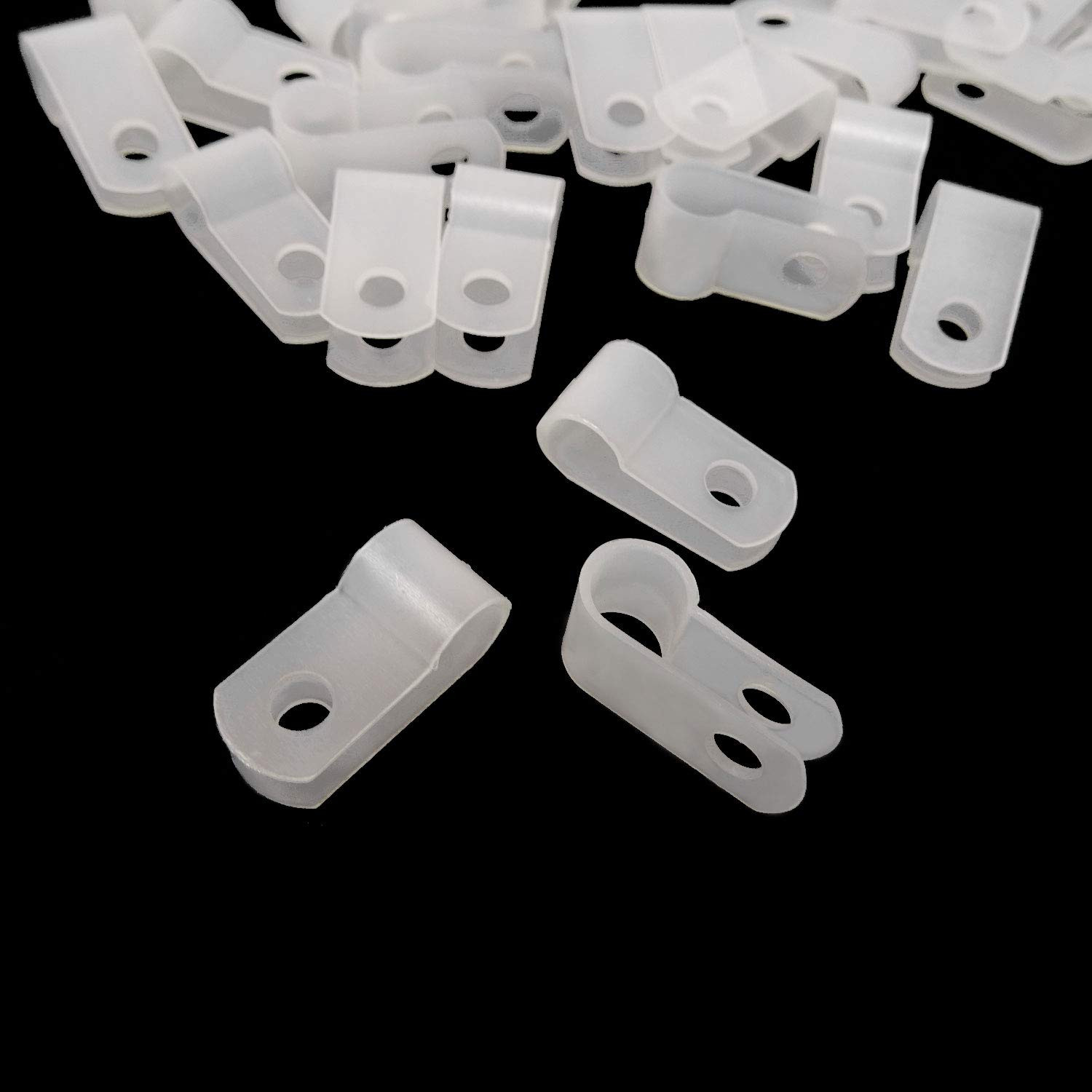100PCS 1/4 Inch White Nylon R-Type Cable Clamps Wire Clamps Wire Clips for Wire