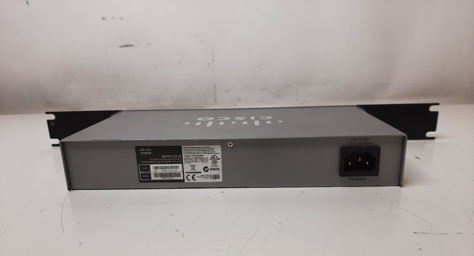 Cisco Small Business 100 Series Unmanaged Gigabit Ethernet Switch SG102-24