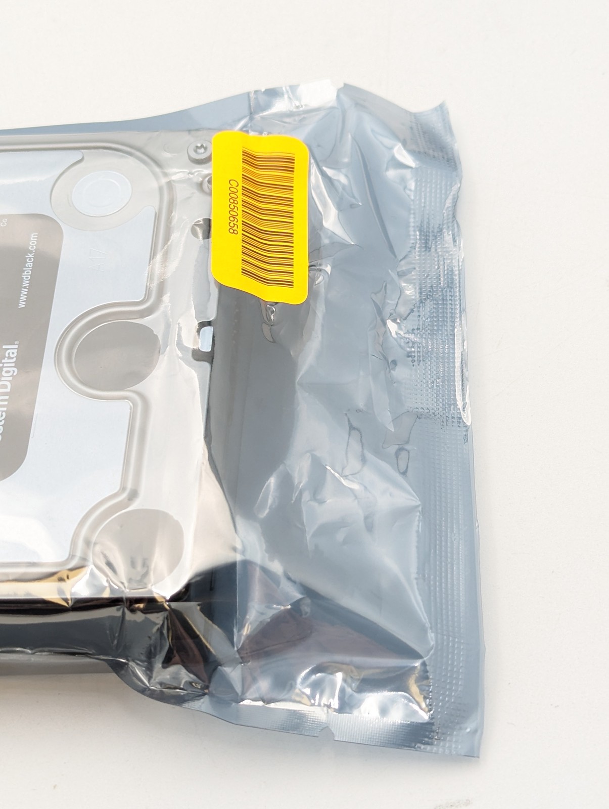Western Digital 2TB WD-Black Gaming Hard Drive SATA 6Gb/s (WD2003FZEX-00SRLA0)