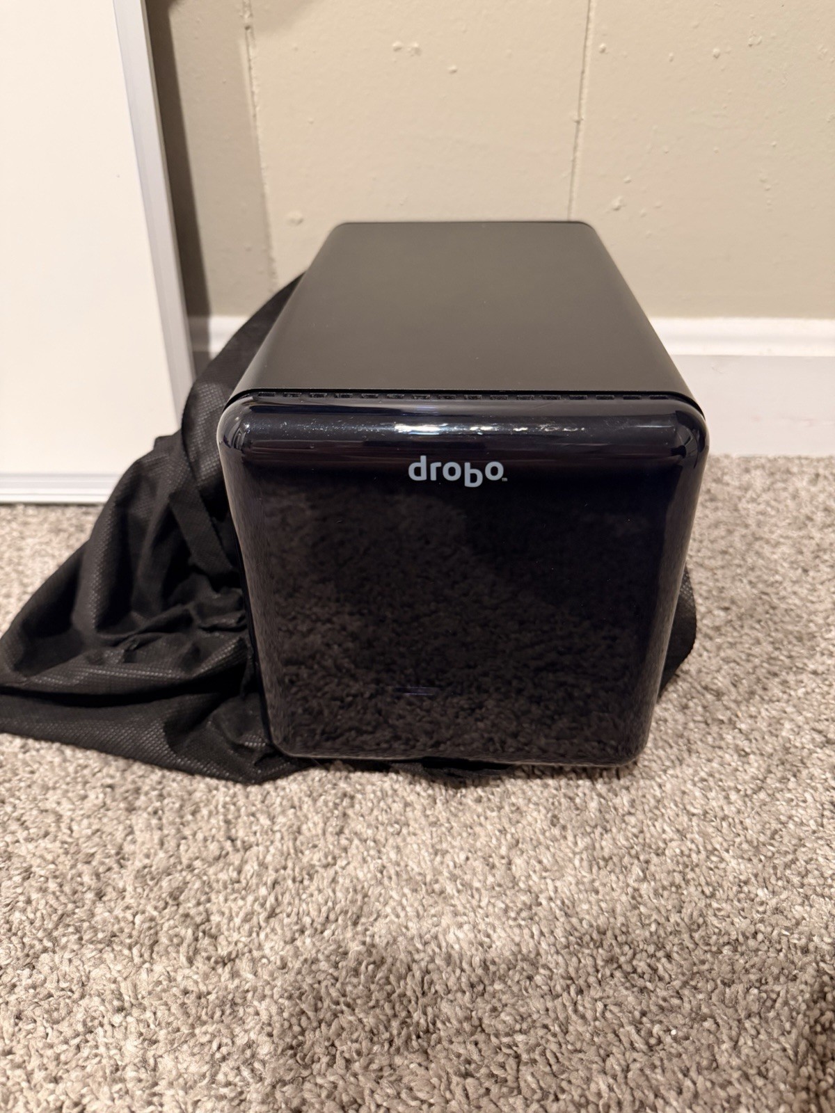 Drobo DR04D-U 4-Bay NAS HDD Hot Swap USB FireWire Indication Light Black