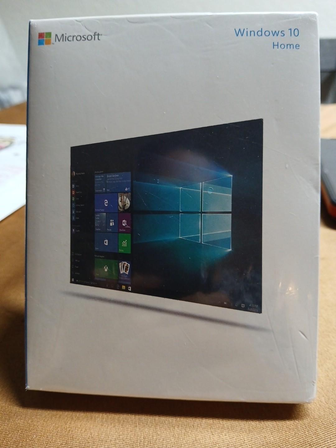 Microsoft Windows 10 Home USB 3.0 New and Sealed Package