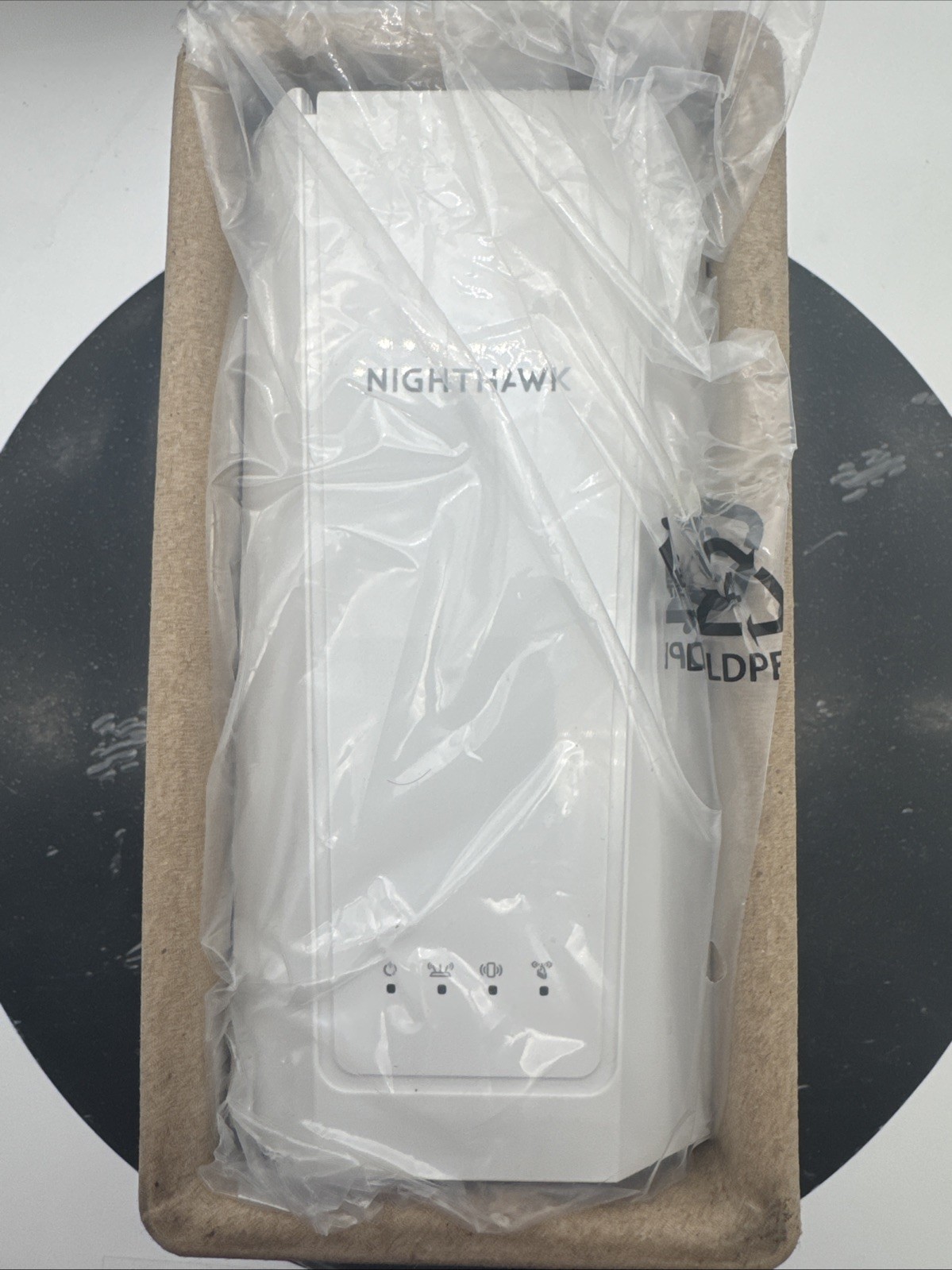NETGEAR | EXS25 BE5000 | WiFi 7 Range Extender Dual Band Smart Roaming | AR