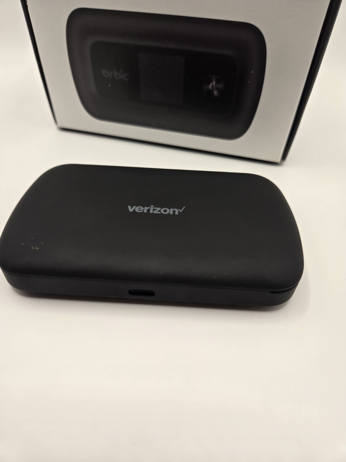 Verizon Orbic Speed Mobile Wi-Fi Hotspot 4G LTE ORB400LBVZRT