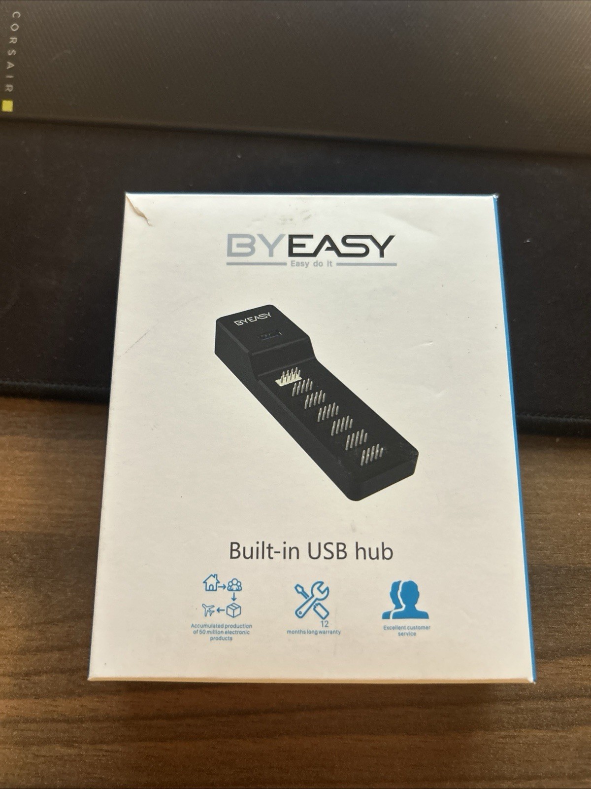 BYEASY USB Hub/Splitter Box Built-in USB Hub Black 0.6m Cable UH-109