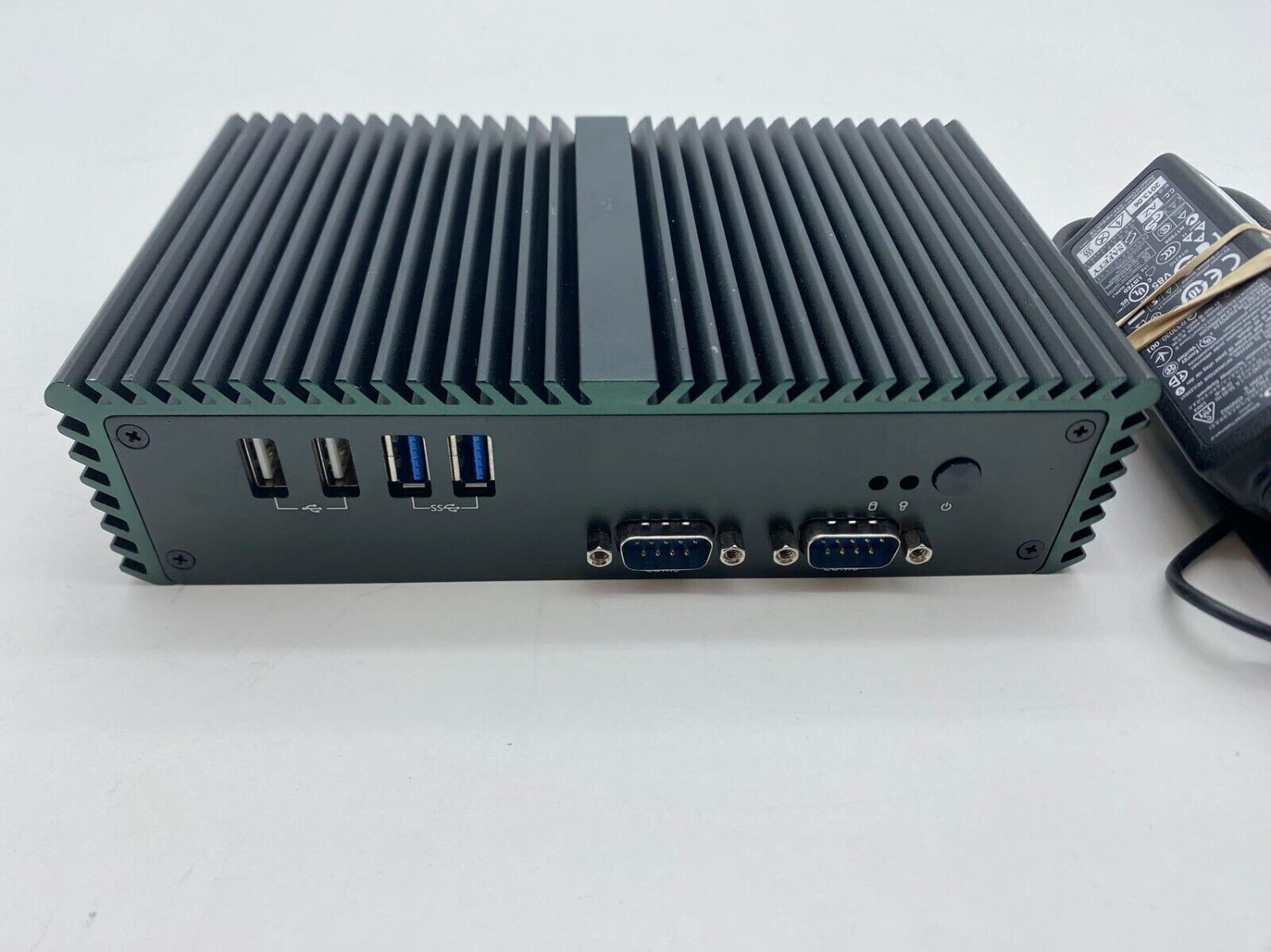 Qotom Q305p 3205u 8GB 256GB SSD Mini PC COM Serial Port IPC POS Computer RS-232
