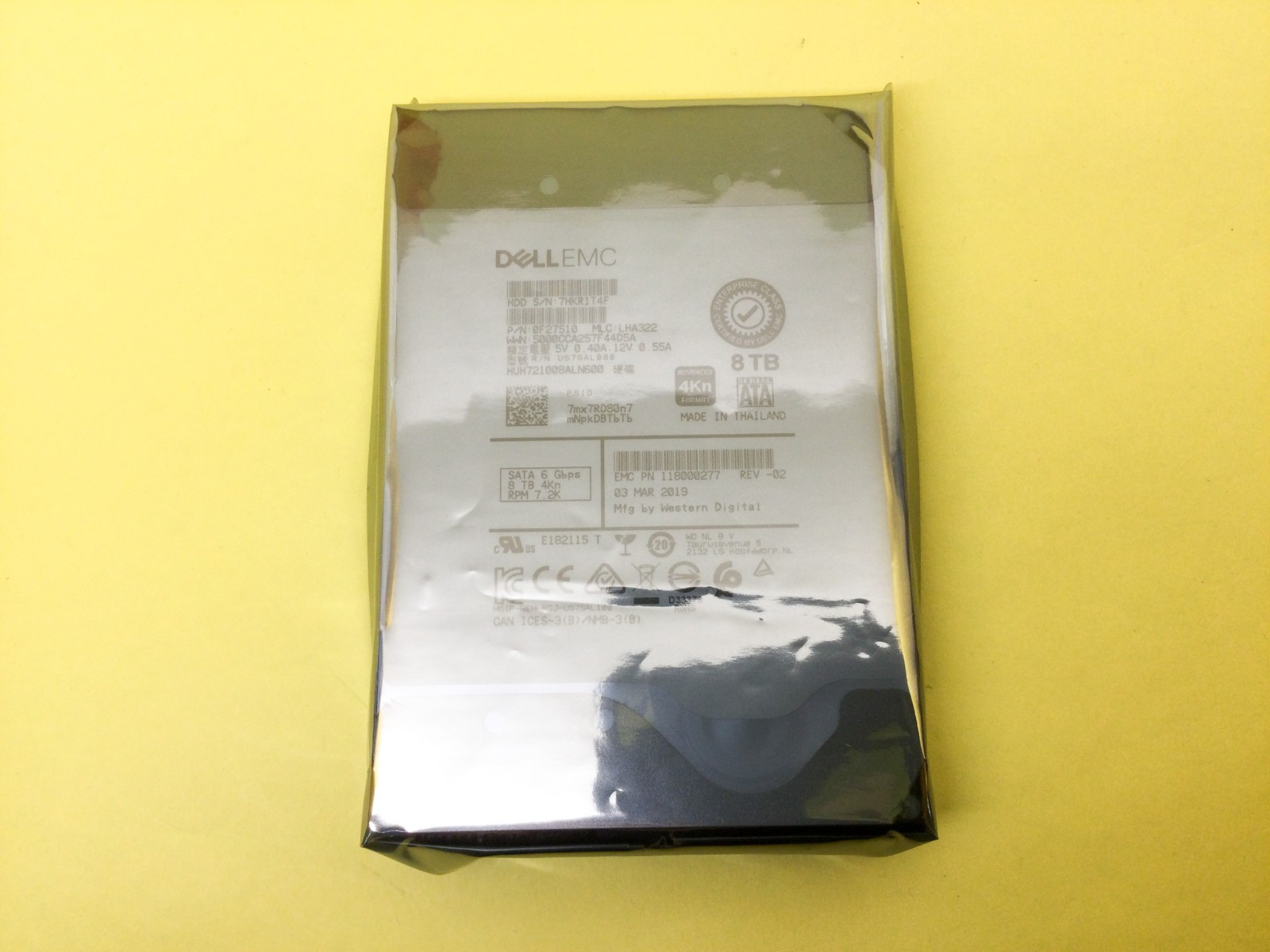 DELL EMC WD 8TB 7.2KPM SATA 6Gb/s 256MB 3.5in 4Kn HDD 118000277 HUH721008ALN600