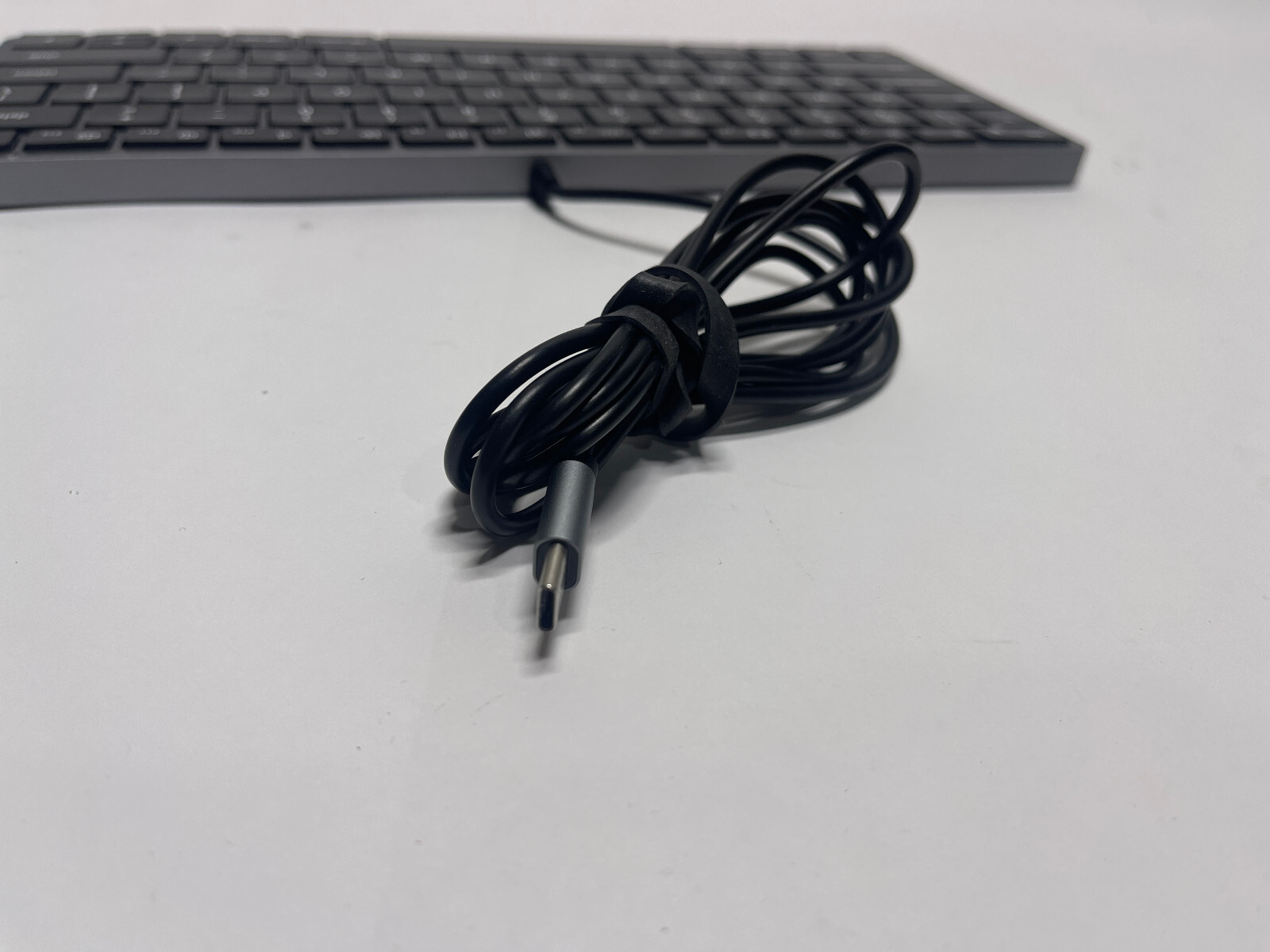 SATECHI Slim W1 USB-C Wired Backlit Keyboard for Mac and Windows, ST-UCSW1M