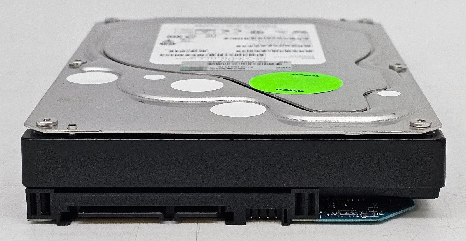 HP 4TB 3.5″ 7200RPM 6Gb/s SATA HDD Hard Drive – MG04ACA400N
