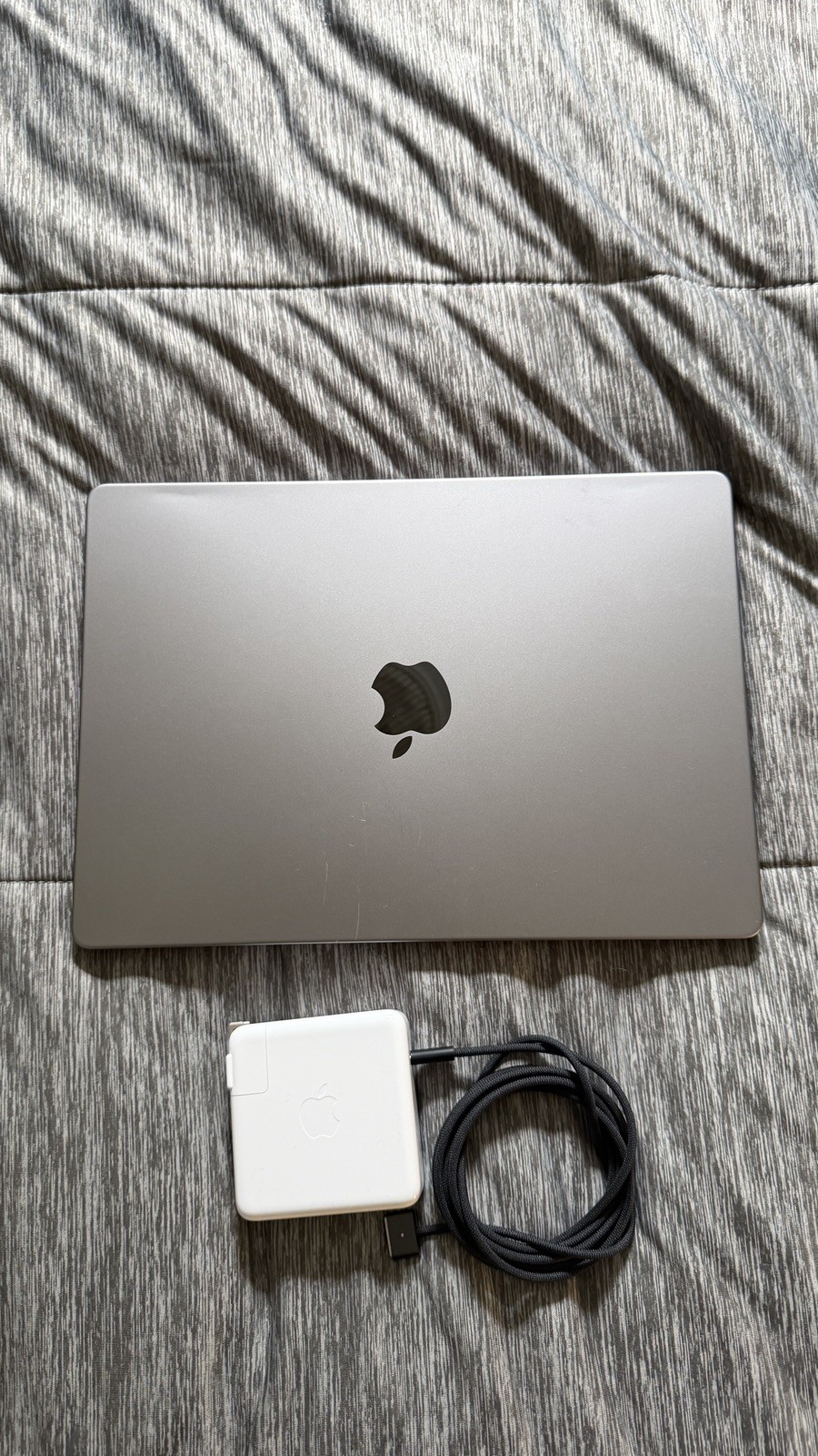Apple MacBook Pro Space Gray 14″ 1TB SSD 16GB RAM M1 Pro Processor Fully Tested