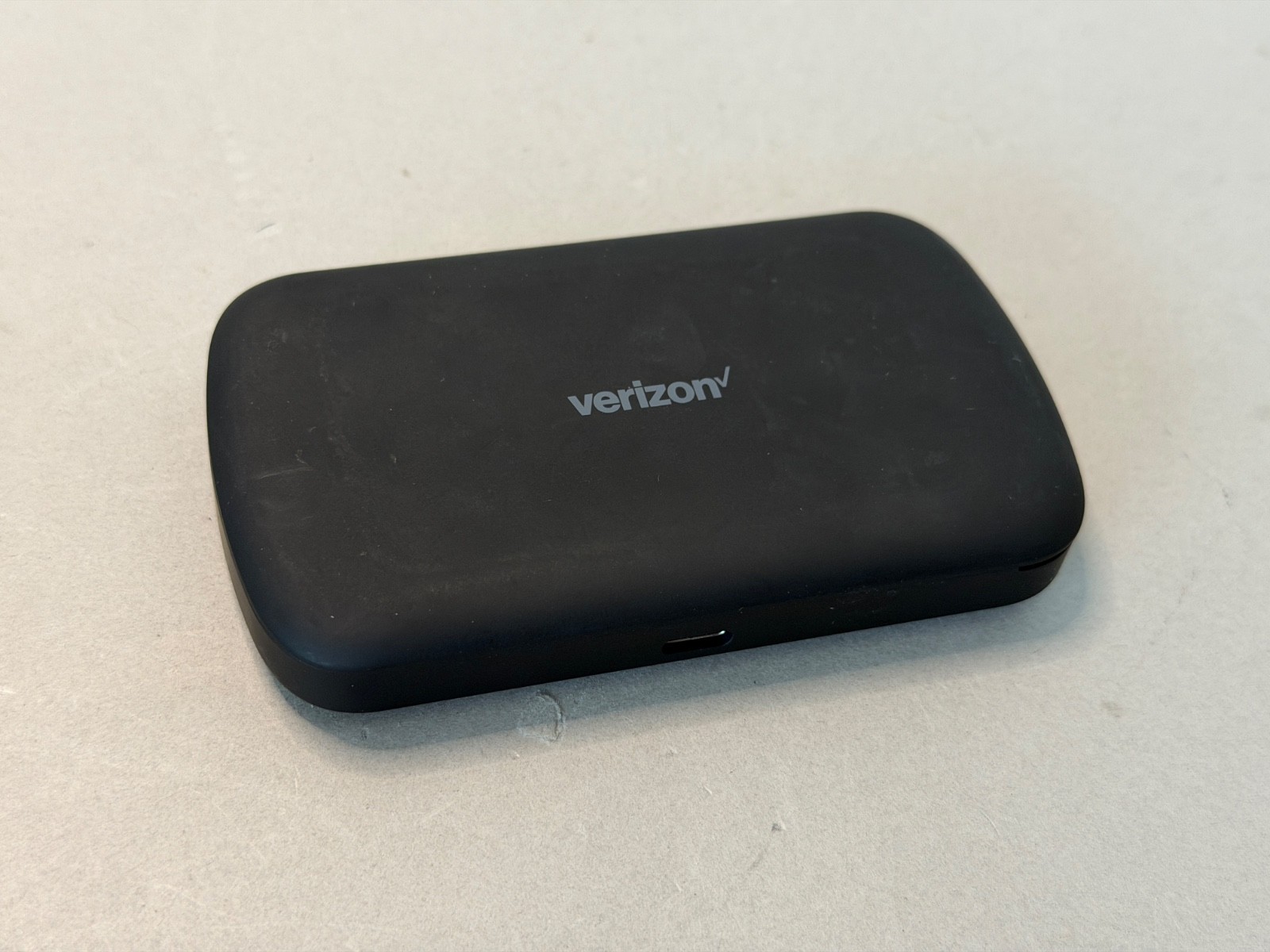 Fair Verizon Orbic Speed RC400L Mobile Wi-Fi Hotspot 4G LTE ORB400LBVZRT