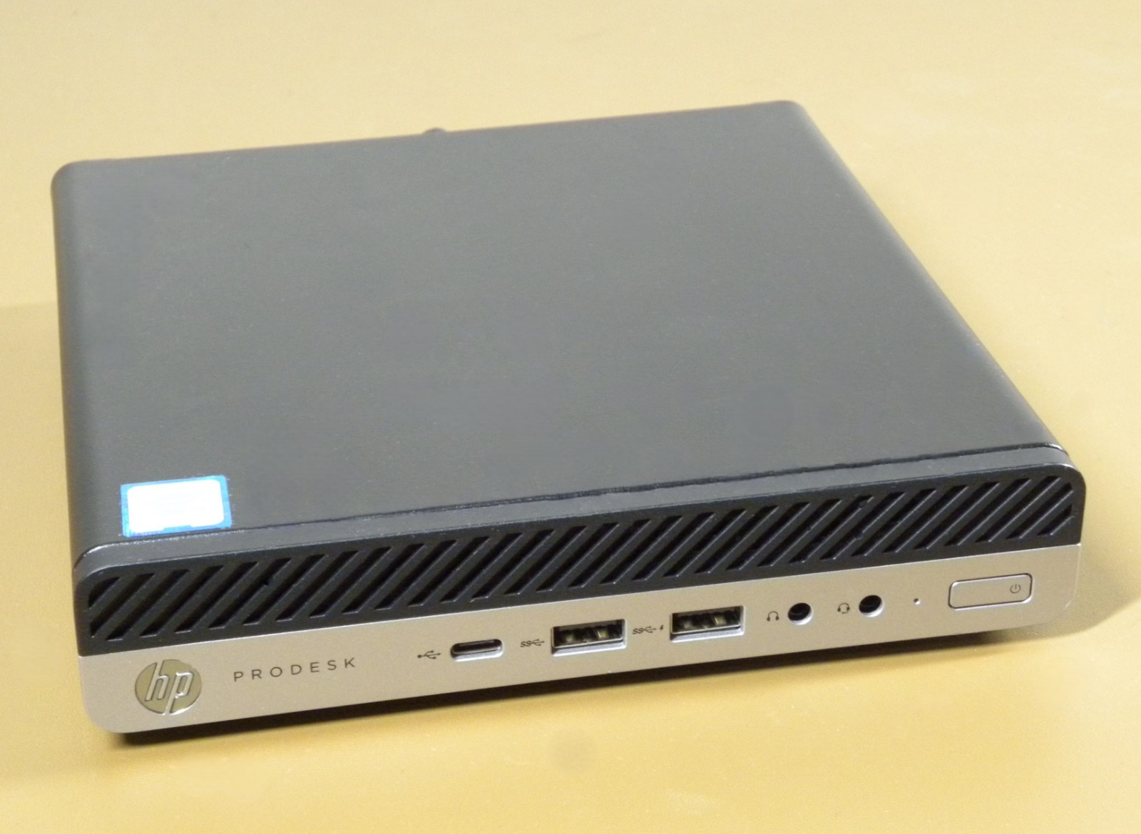 HP ProDesk 600 G4 MINI i5-8500T 2.1GHz 256GB NVMe SSD / 1TB 16GB Wifi/BT W11