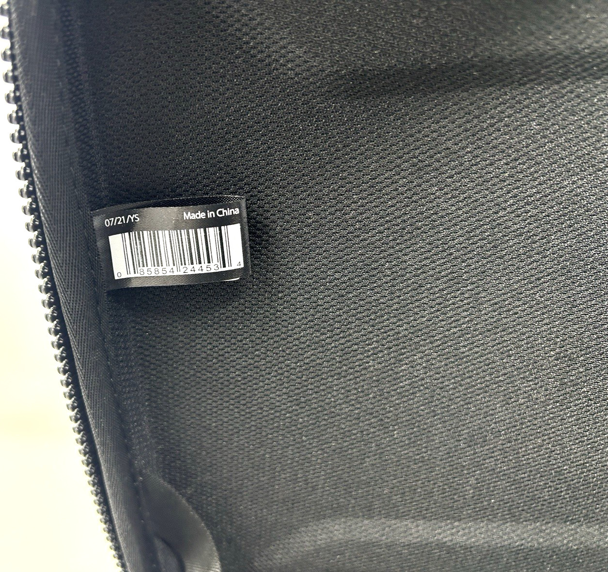 GENUINE Thule Gauntlet 4 Attaché Briefcase 14” MacBook Pro Laptop Case Black OEM