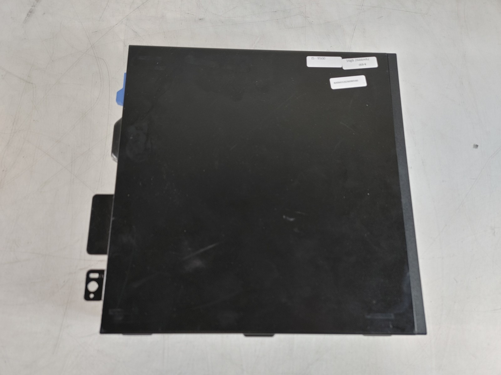 Dell OptiPlex 7070 SFF Core i5-9500 3.00 GHz 16 GB DDR4 No HDD